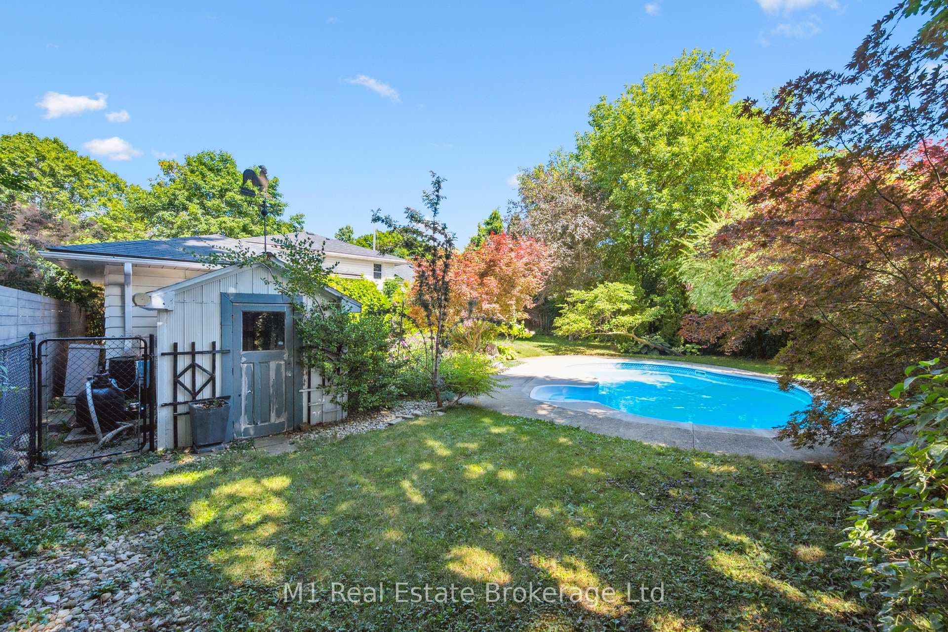 21 Gladstone Avenue photo 11