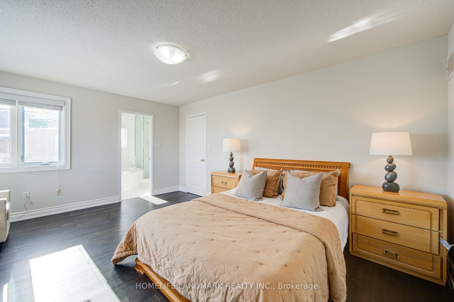 7 Walden Street photo 24