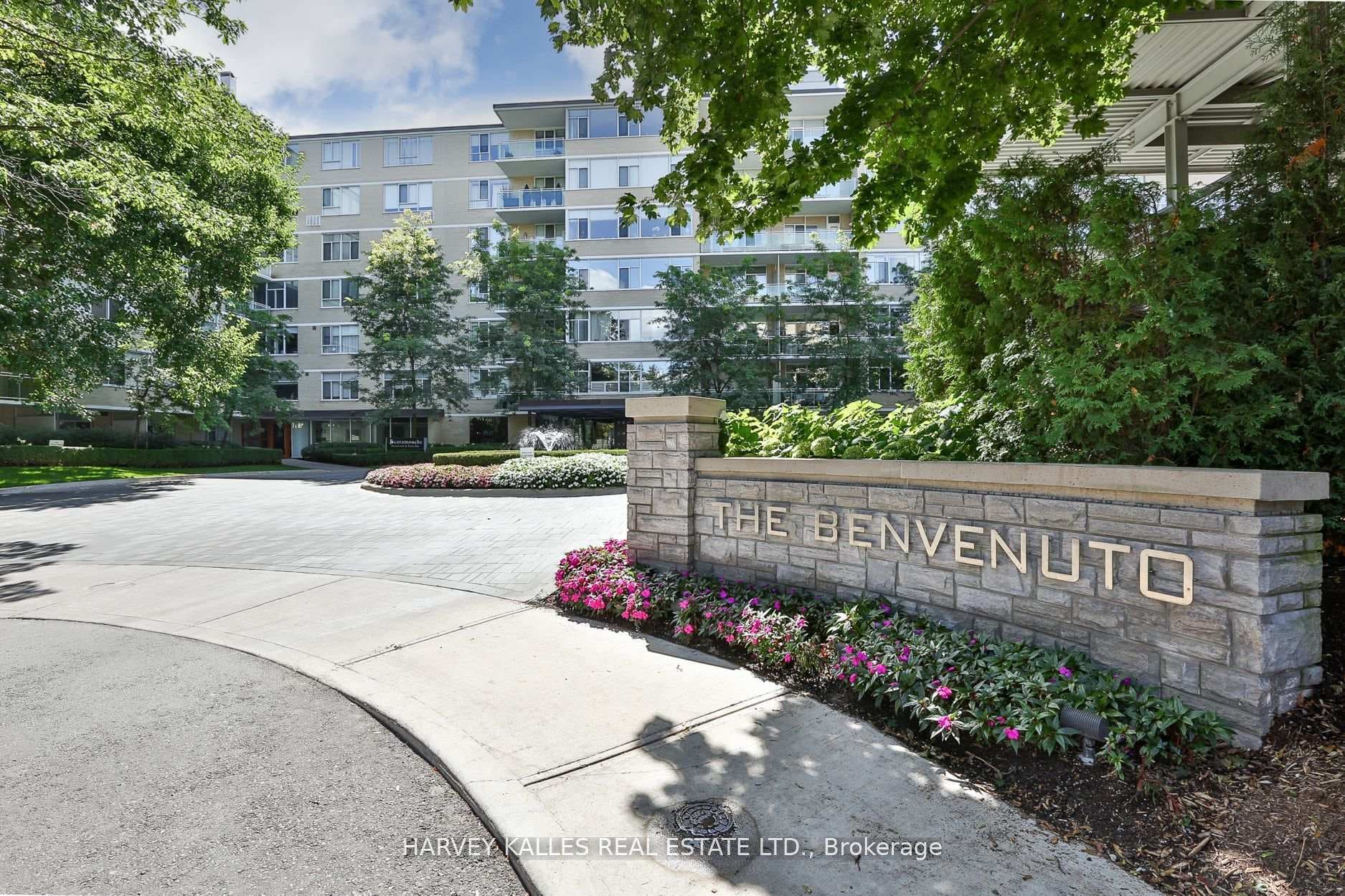 1 Benvenuto Place Unit 306 photo 1