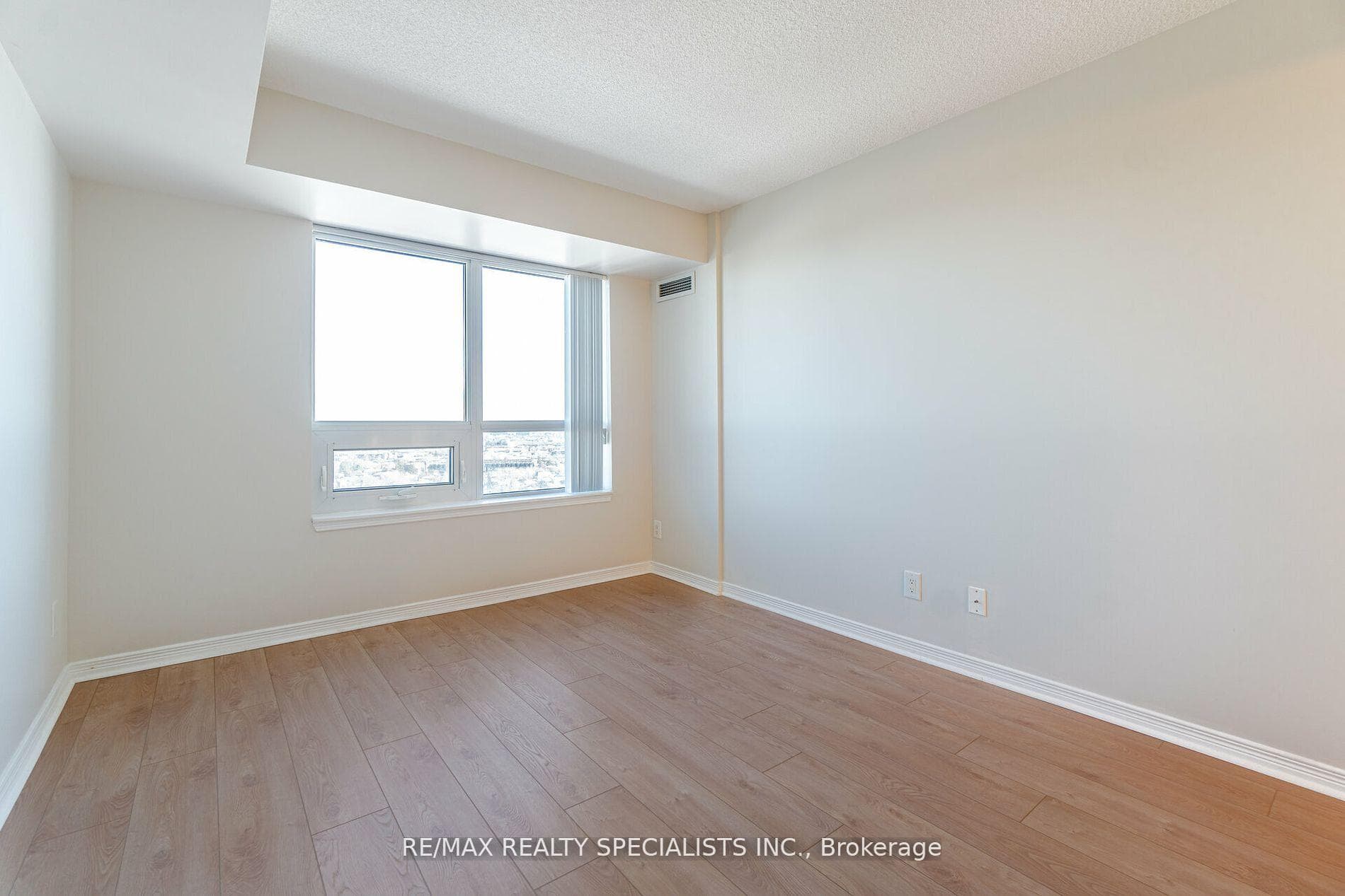 3 Michael Power Place Unit 1807 photo 28
