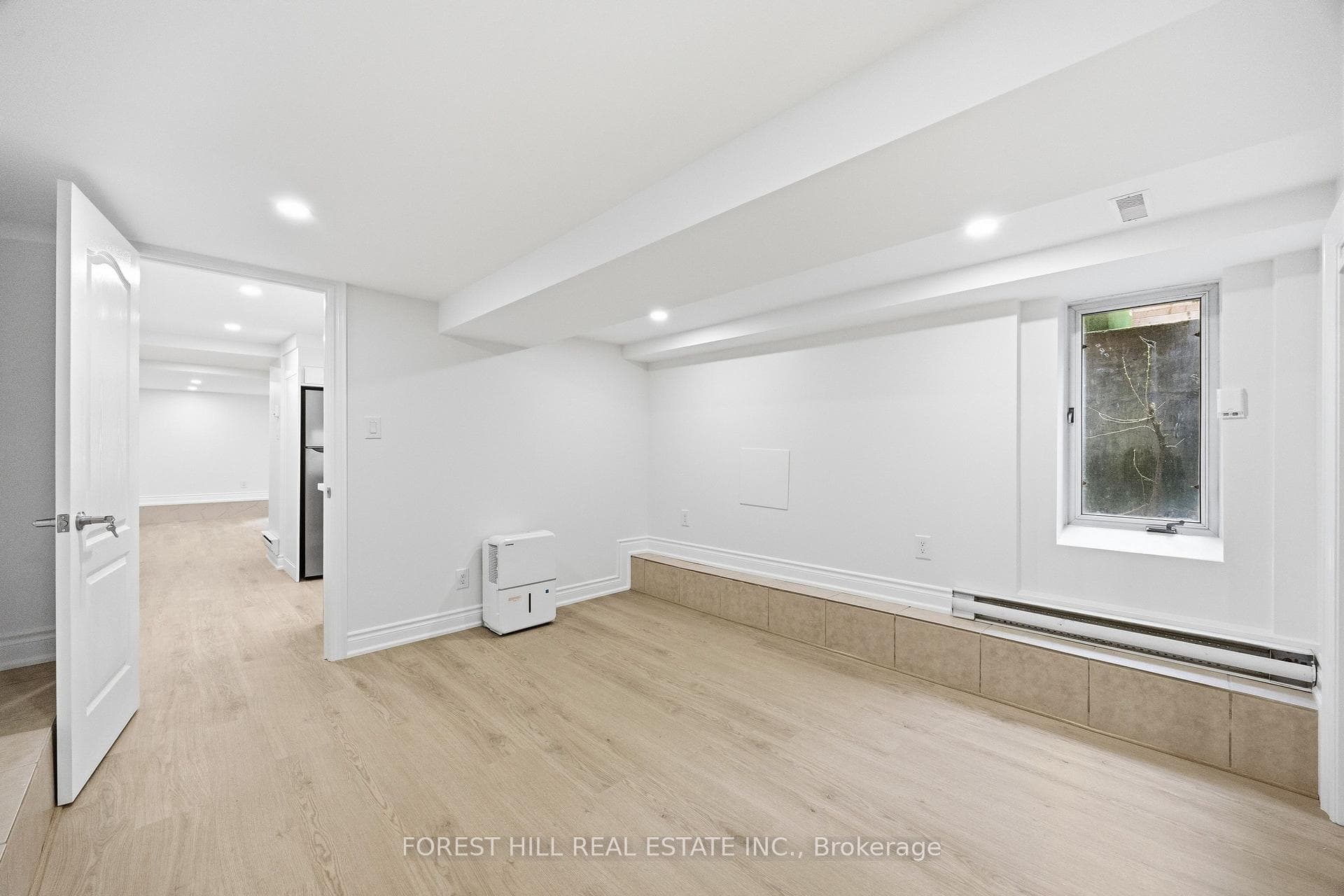 54 Gwynne Avenue Unit Basement photo 11