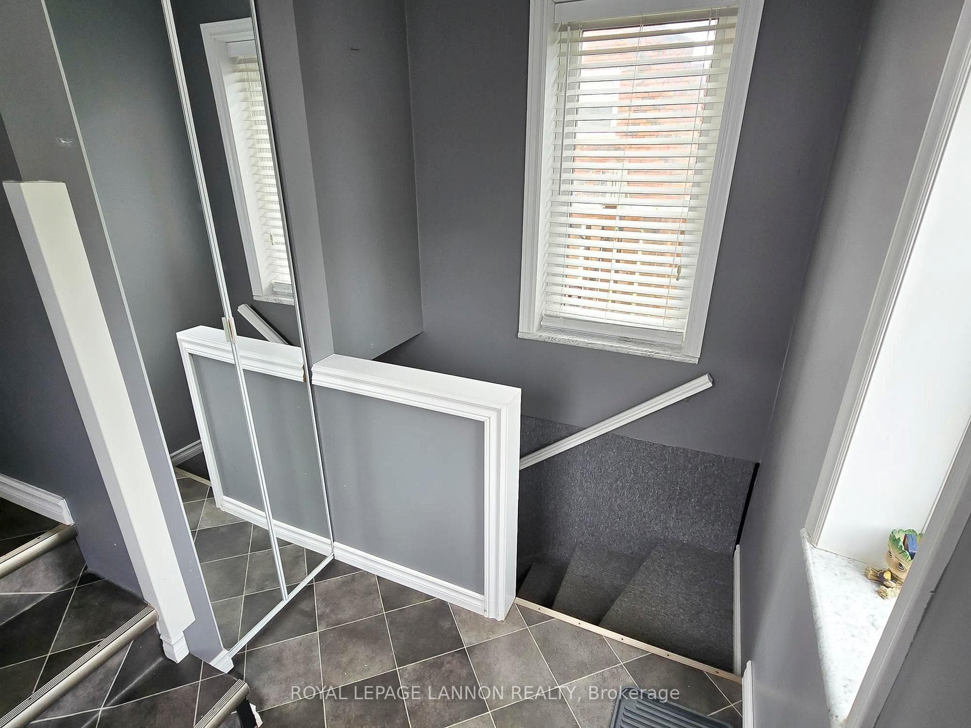 96 Albany Street photo 22