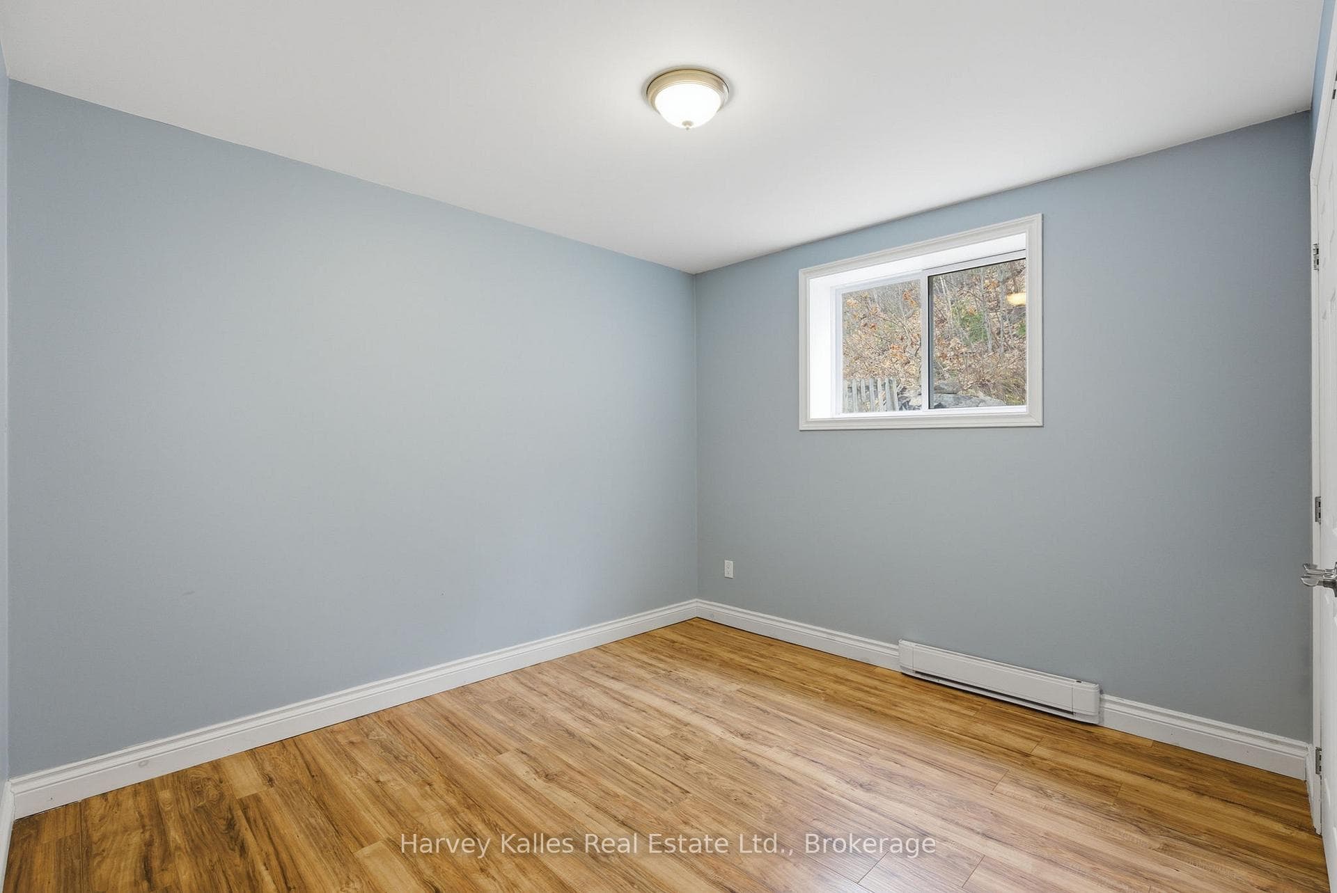 25 Ferndale Road photo 39