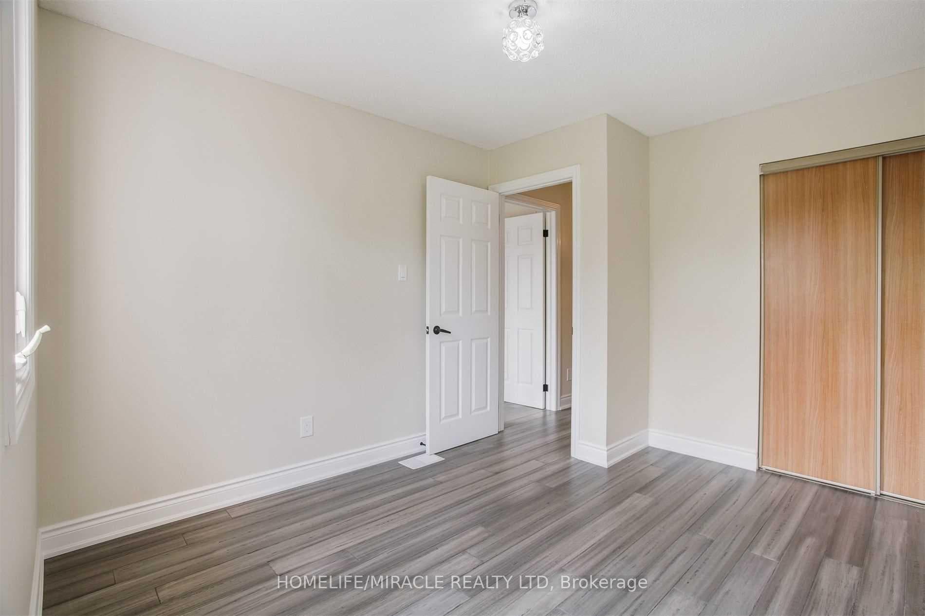 2889 Gulfstream Way photo 29