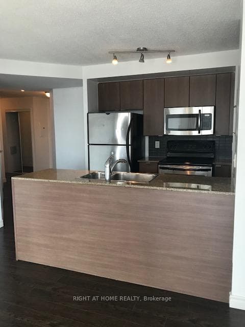 11 Brunel Court Unit 1615 photo 5