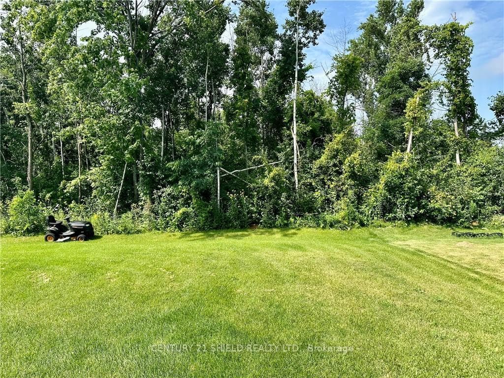 26 PORTLAND Drive photo 30