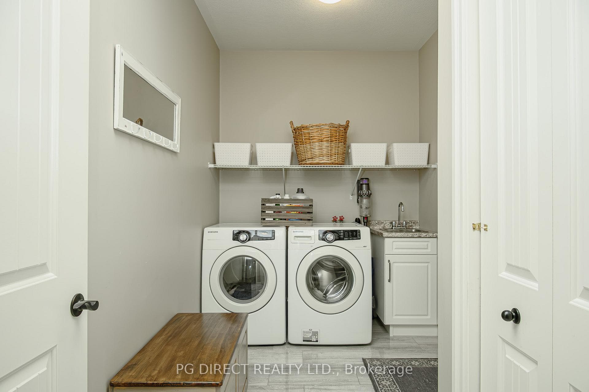 29 Autumn Grove photo 13
