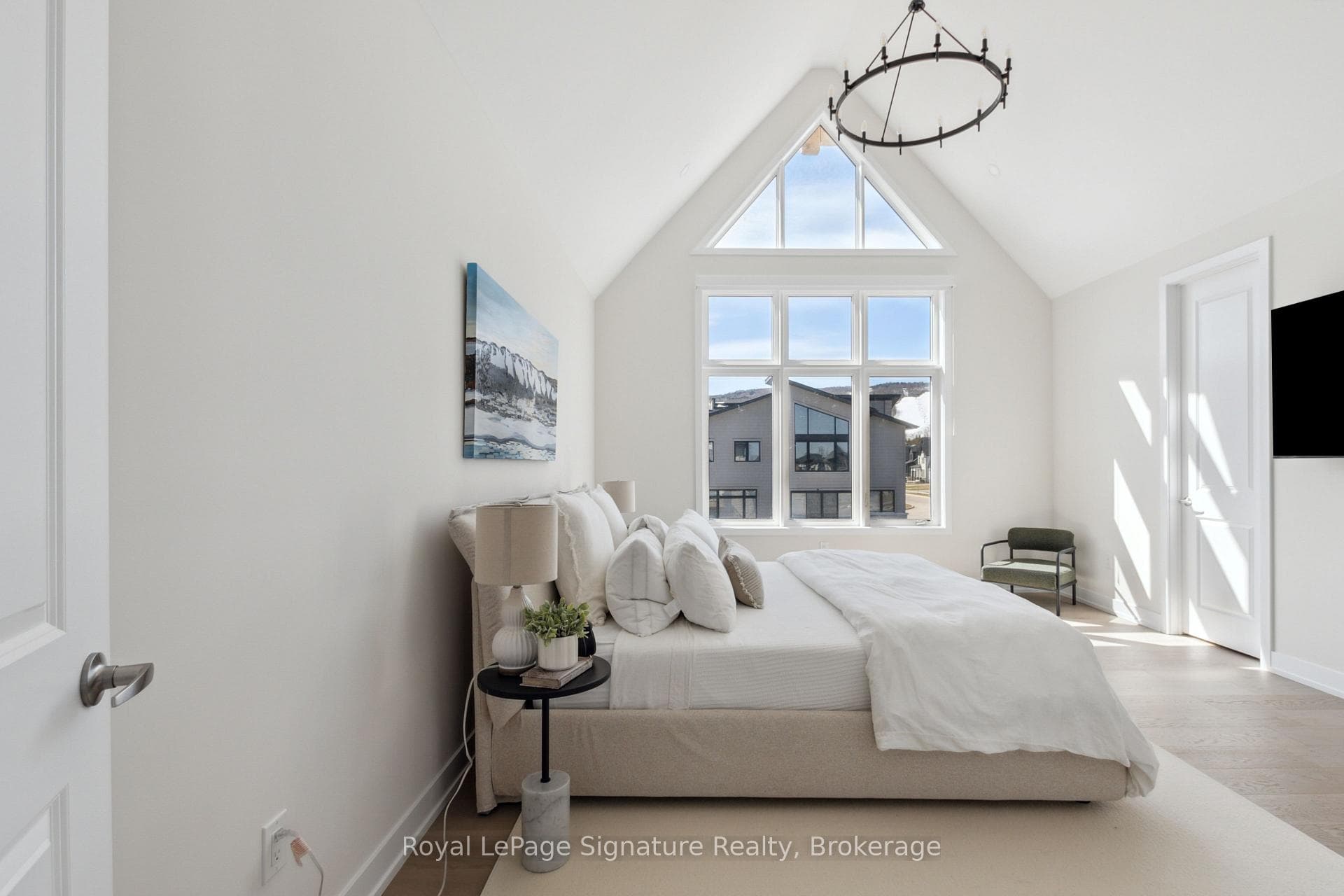 101 Cattail Crescent photo 18