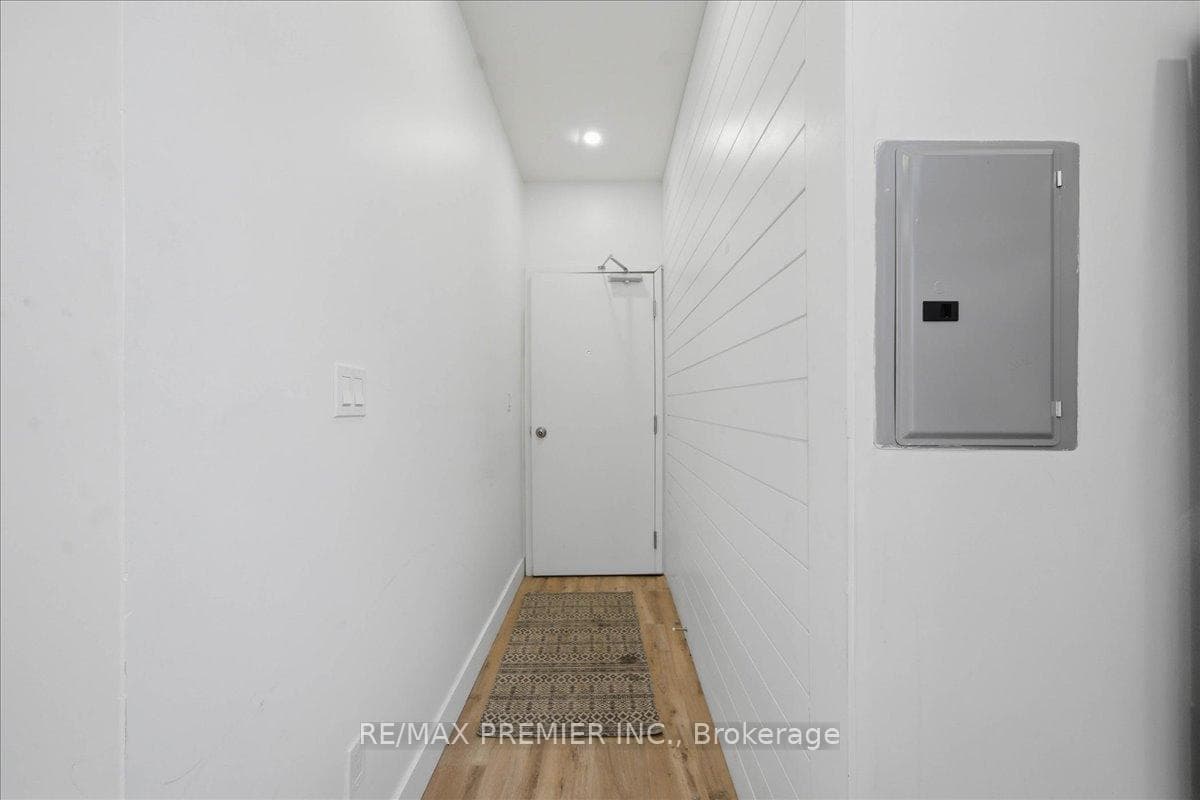 184 King Street photo 10