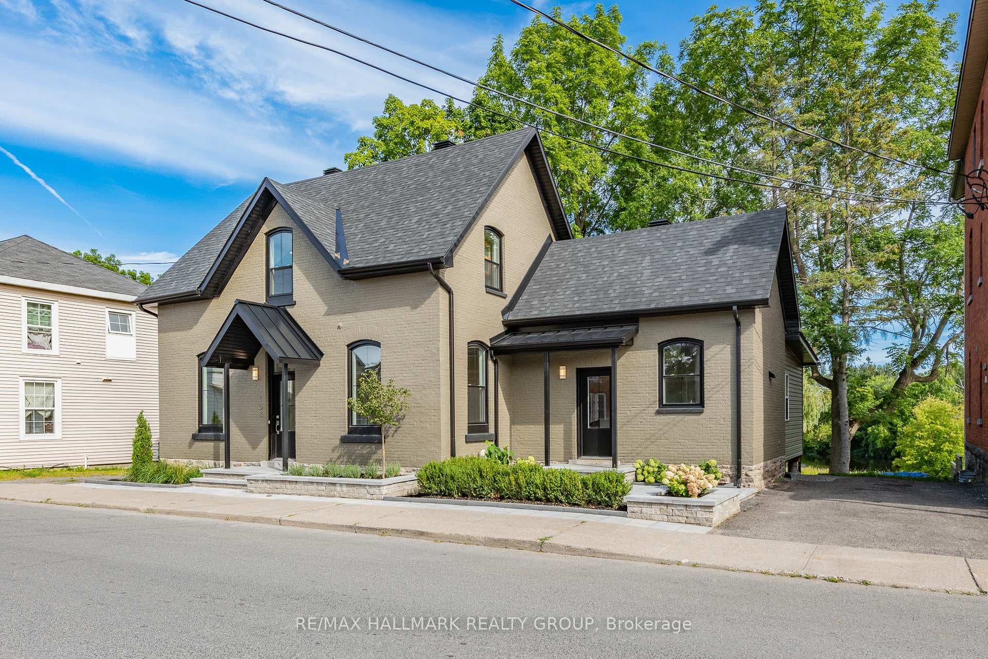 Welcome to 108 Clothier Street East in Kemptville