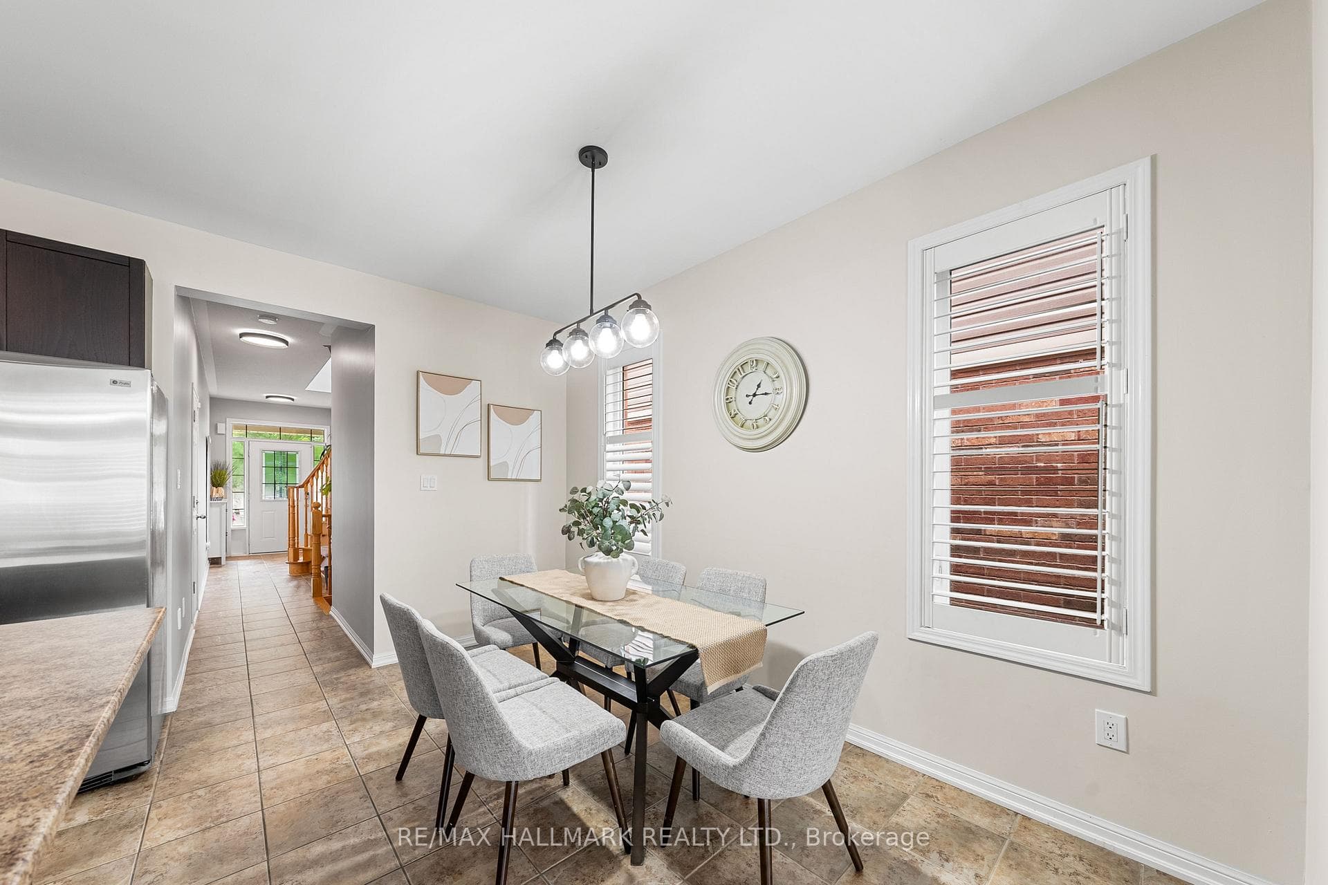 Large eat in dining space