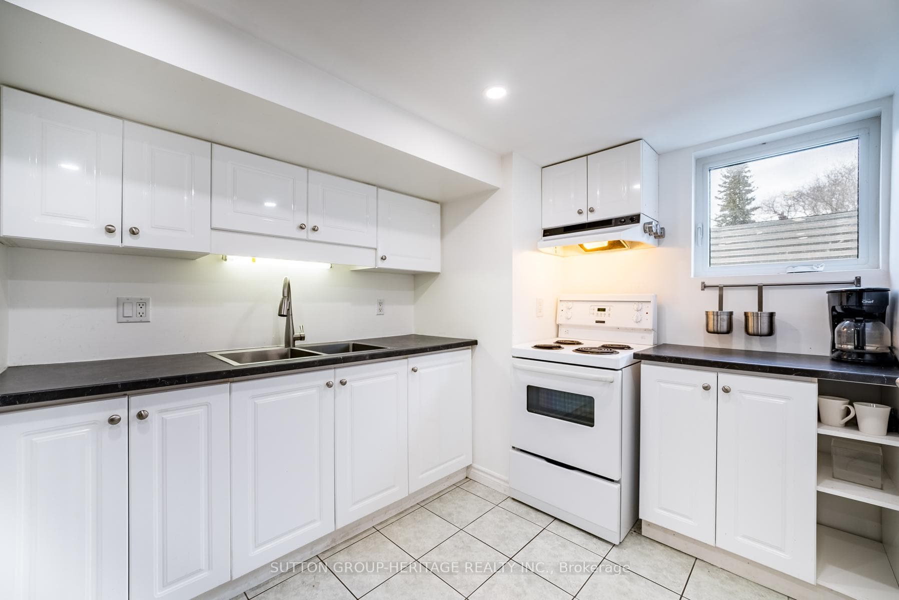 104 Sharpe Street photo 18