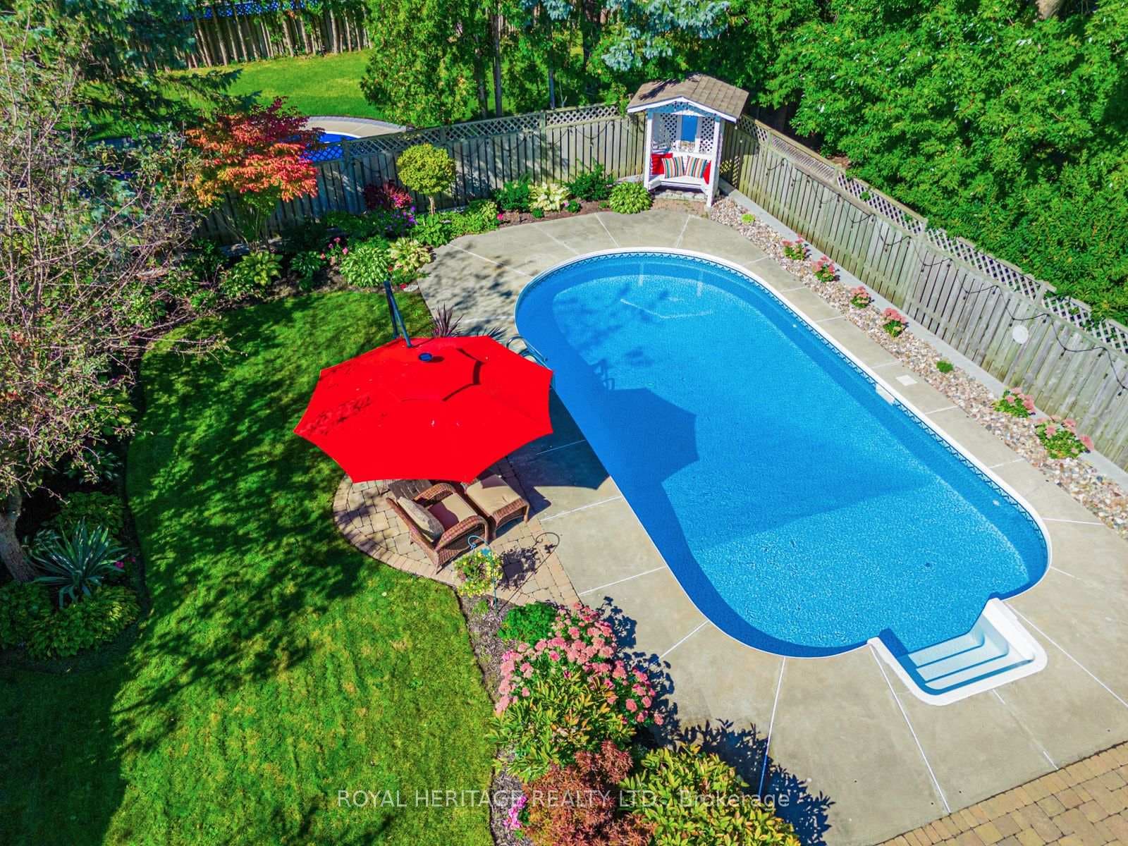 32 William Stephenson Drive photo 35