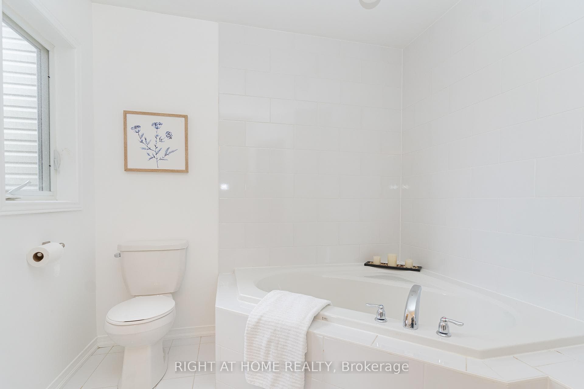 103 Durhamview Crescent photo 25