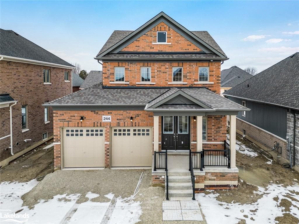 244 DUNCAN Street photo 1