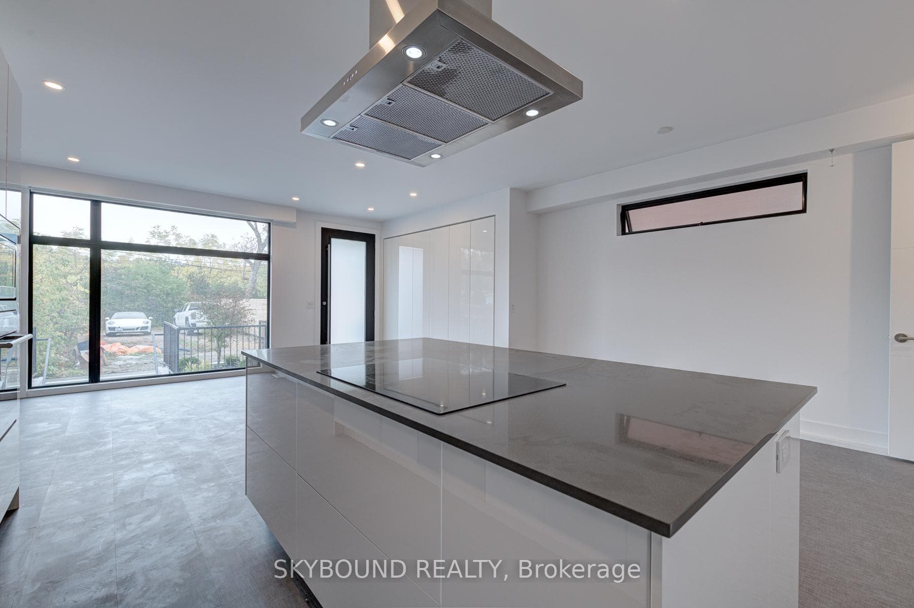 531 Arlington Avenue Unit Main photo 12