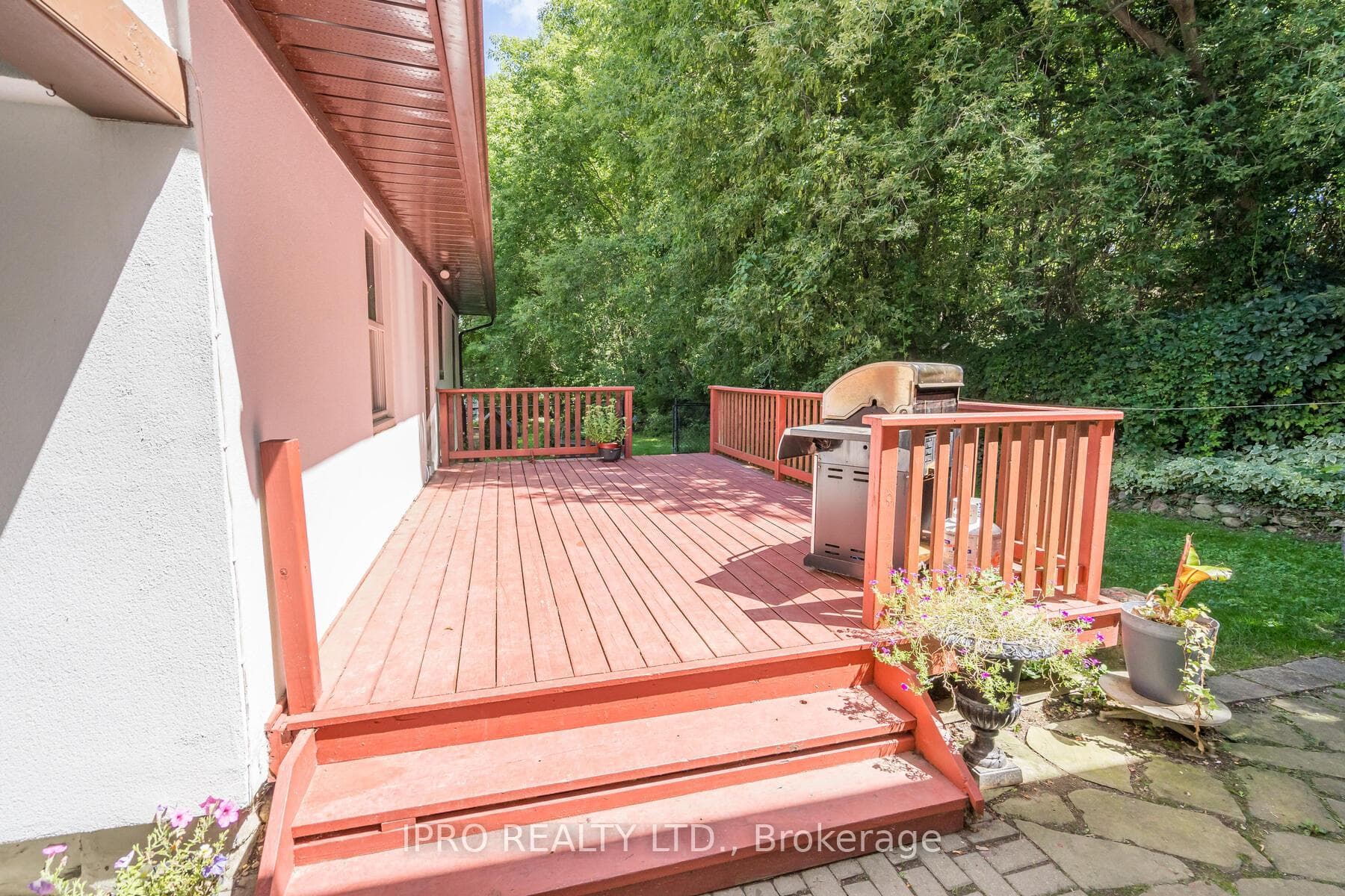 118 Park Street photo 37