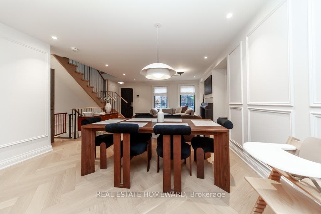 68 Winnifred Avenue photo 12
