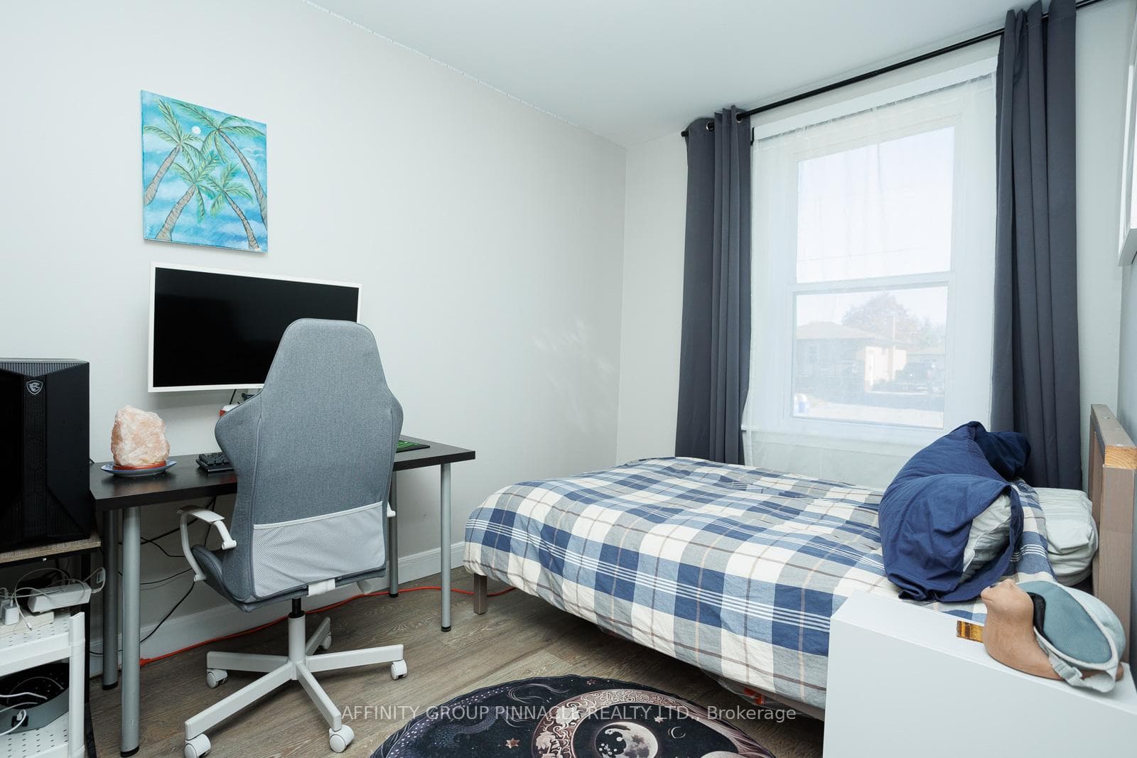 195 William Street photo 27