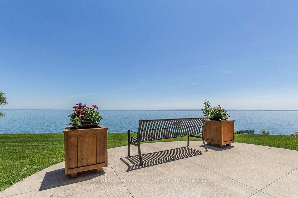 5250 Lakeshore Road Unit 1809 photo 5