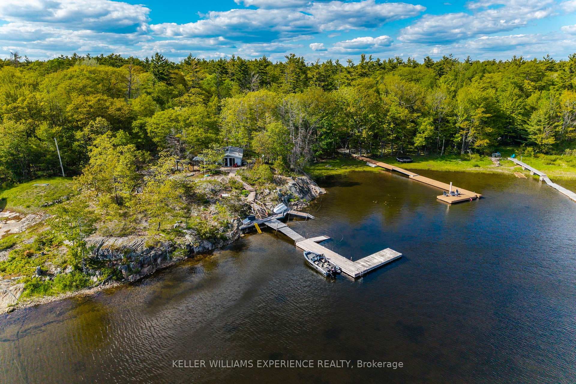 6932 ISLAND 1810 / BONE ISLAND N/A photo 3