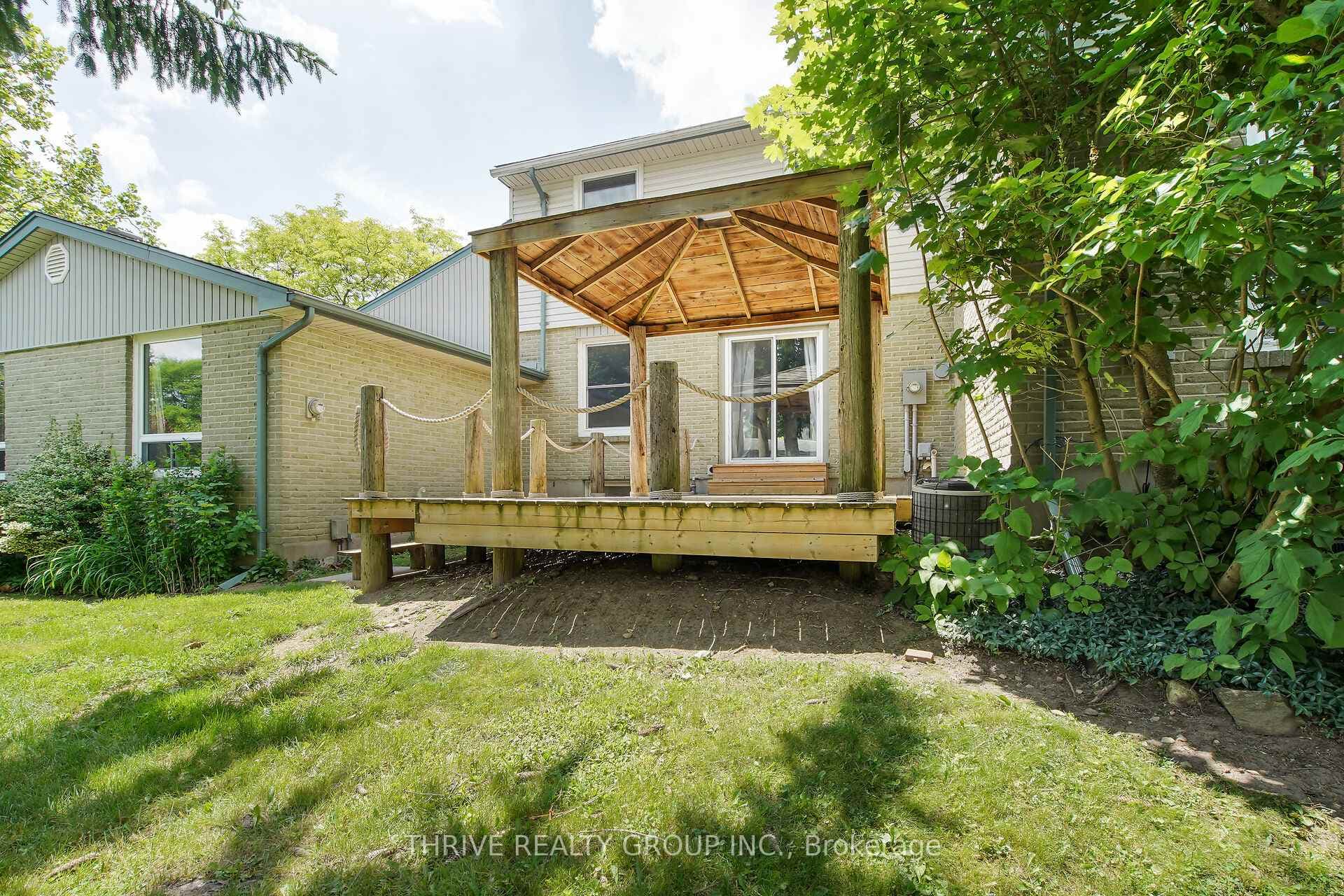 663 Woodcrest Boulevard photo 39