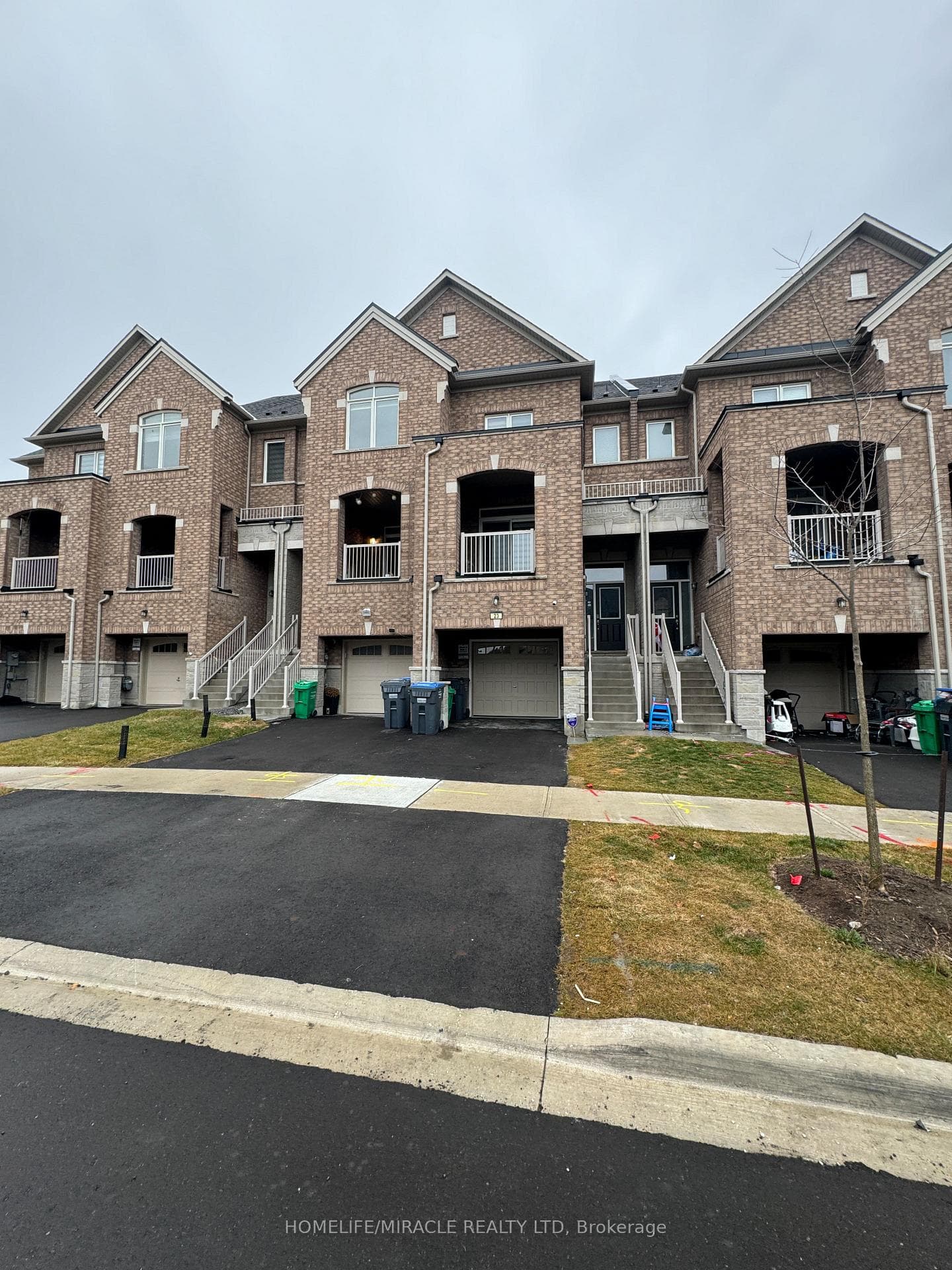 23 Gemma Place photo 33