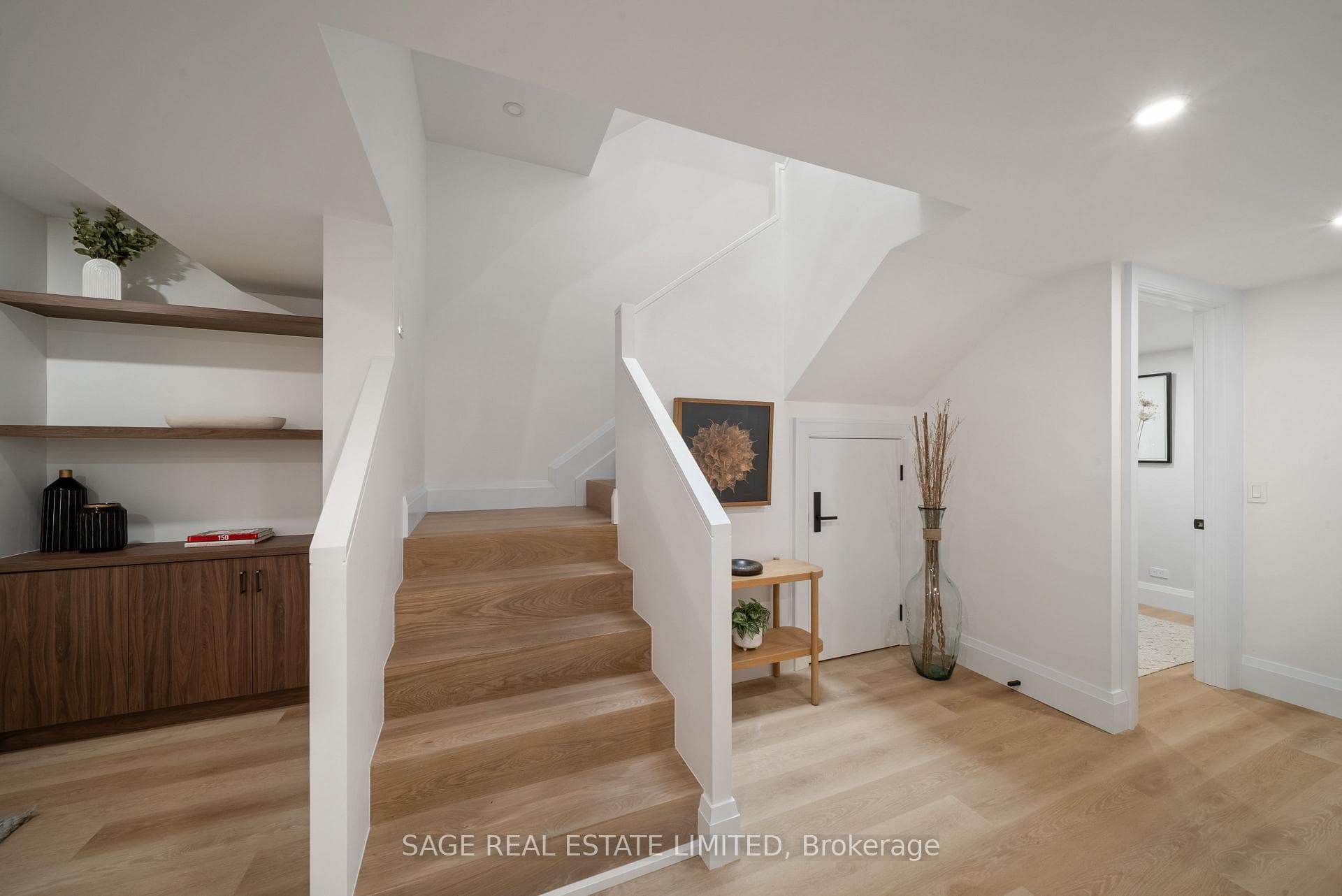 116 Lee Avenue photo 35