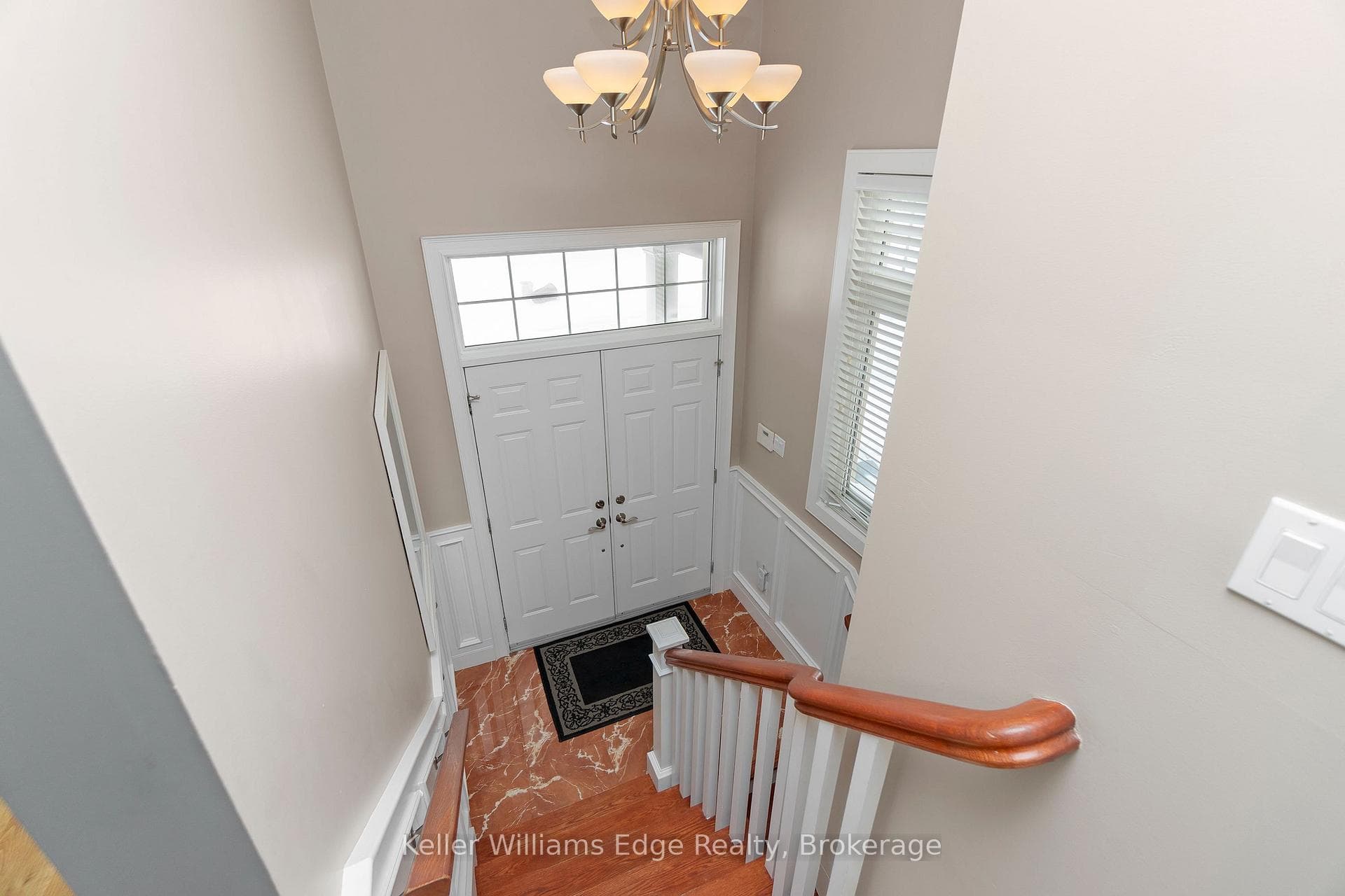 2201 Blackbird Court photo 3