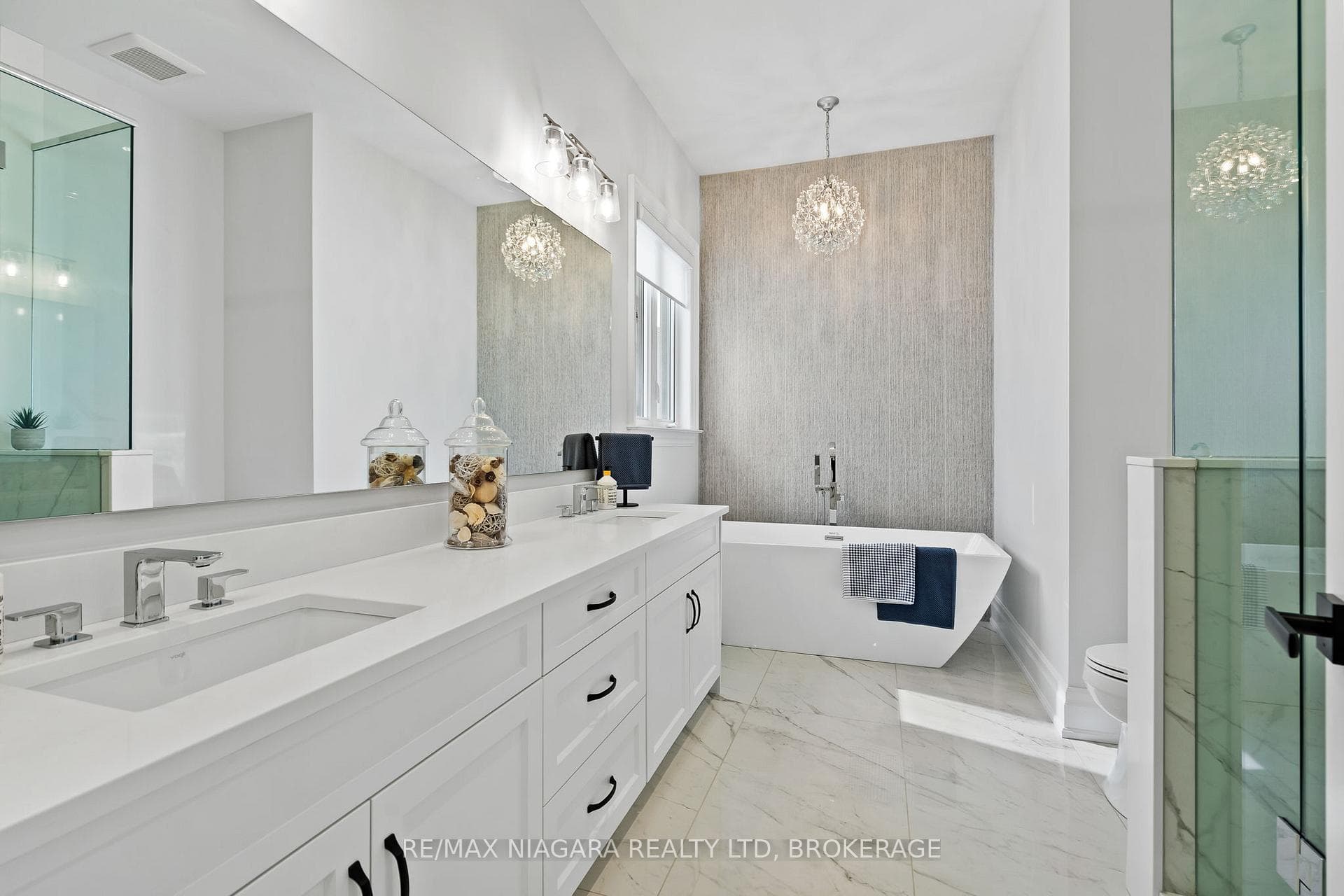 107 Millpond Road photo 16