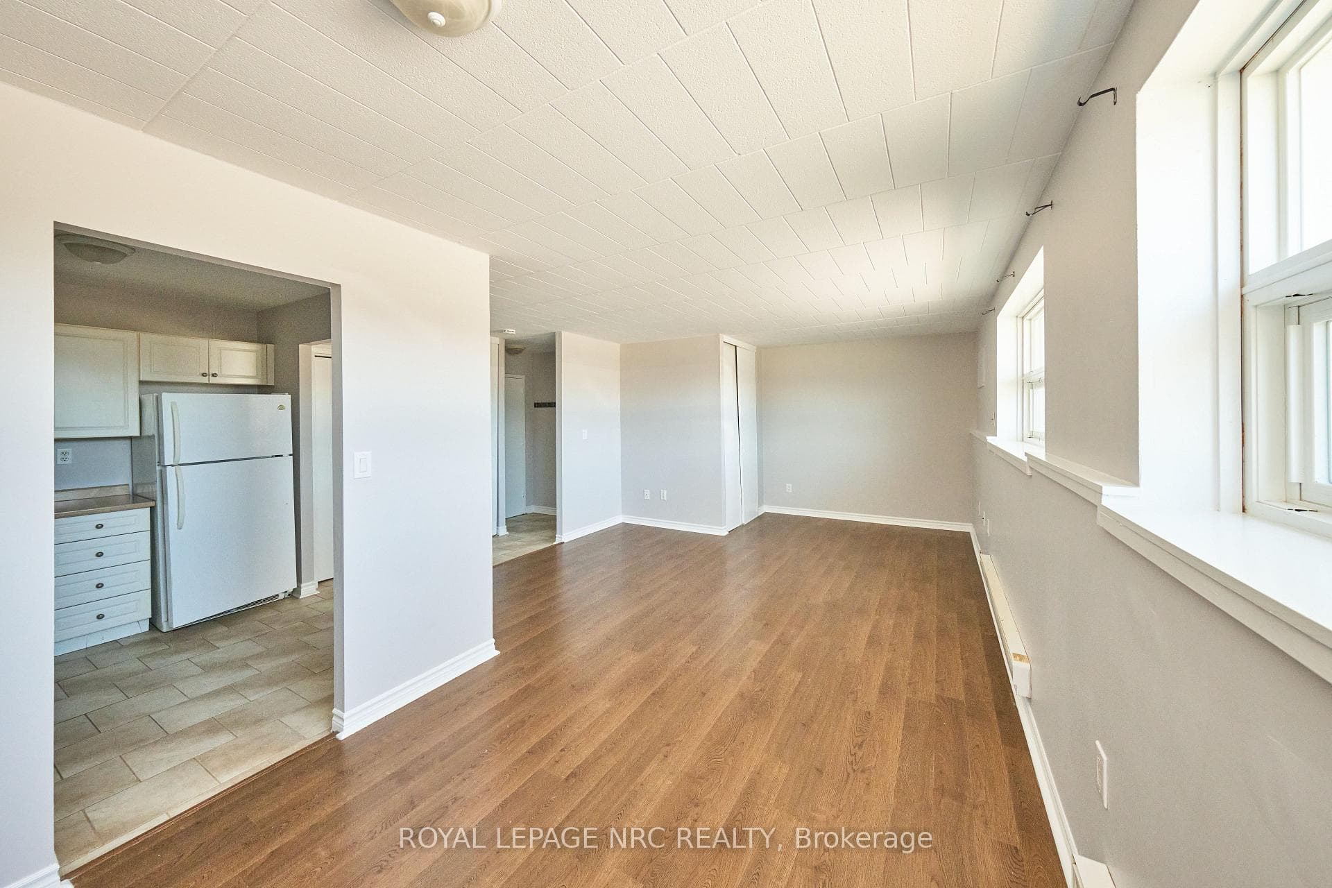 90 Woodlawn Road Unit 4 photo 3