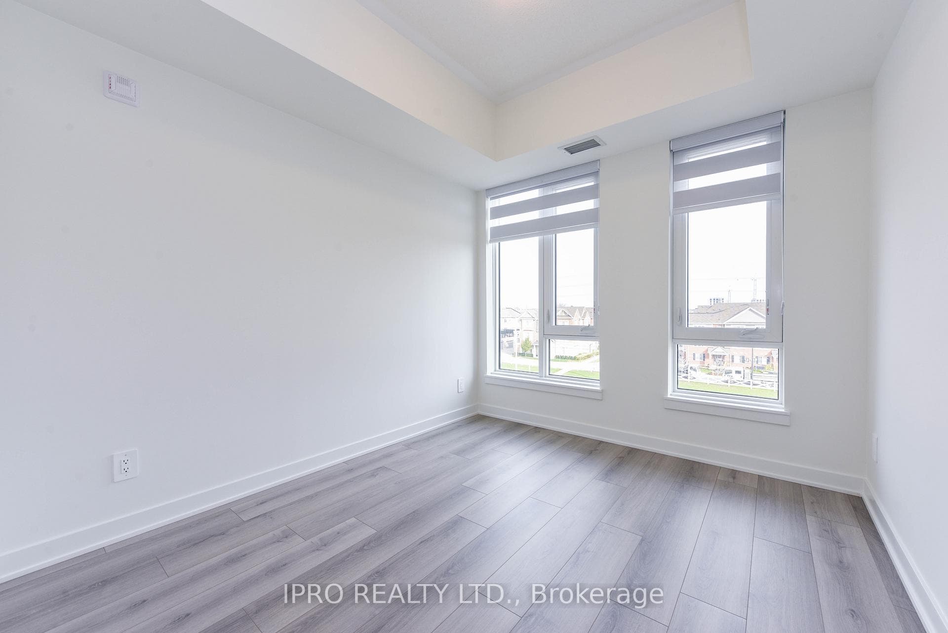 1440 Clarriage Court Unit 407 photo 15