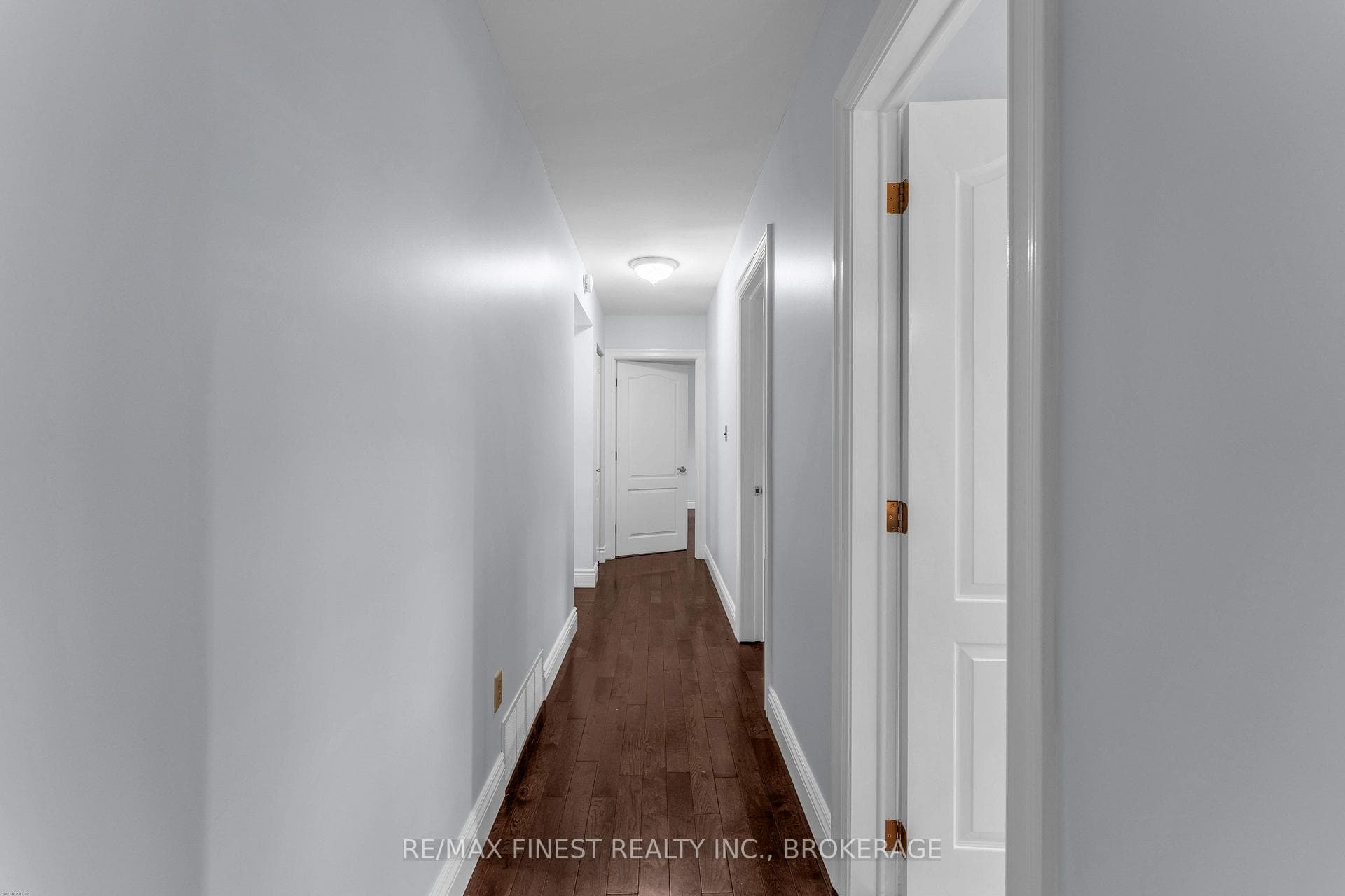 60 Sherwood Drive photo 28