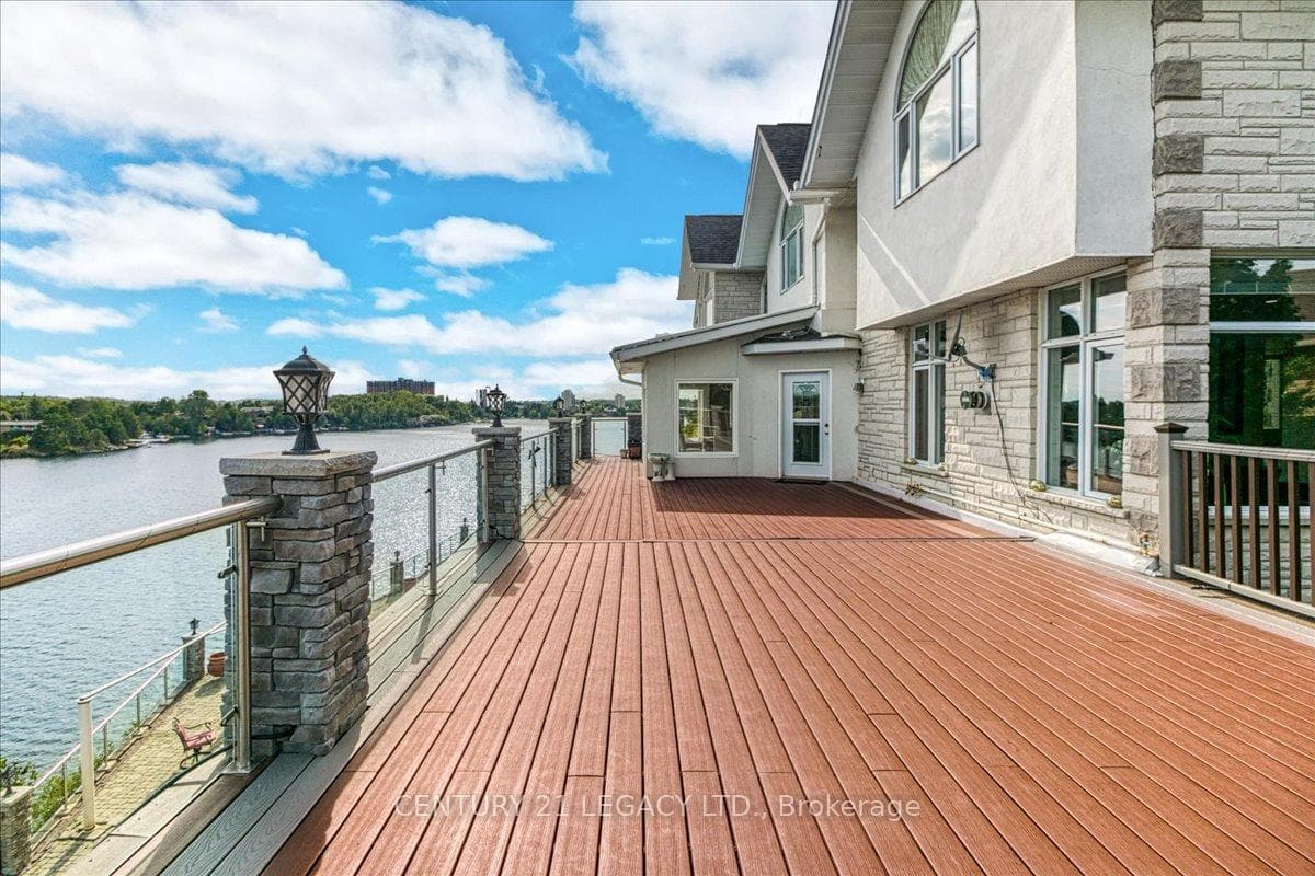 376 Maki Avenue photo 34