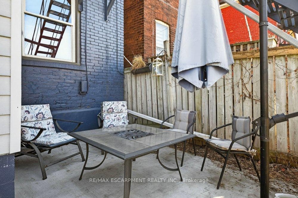 49 Cheever Street photo 36