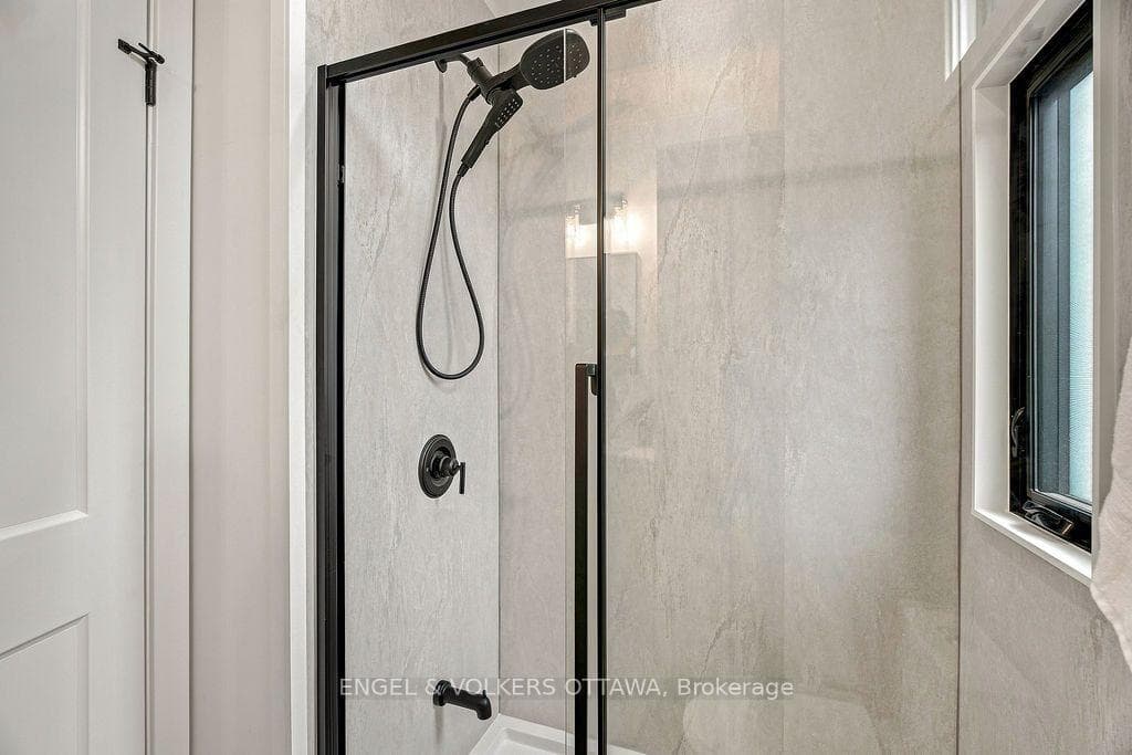 3737 Kettles Road photo 18