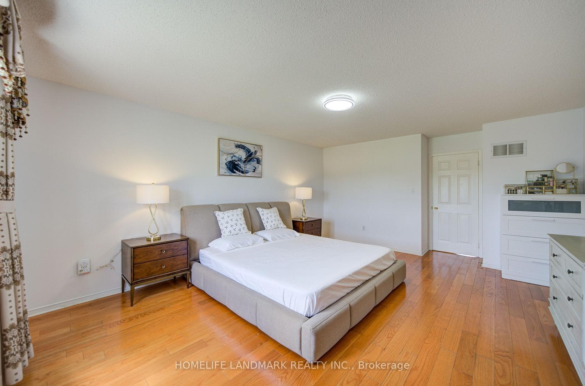 65 Shepton Way photo 19