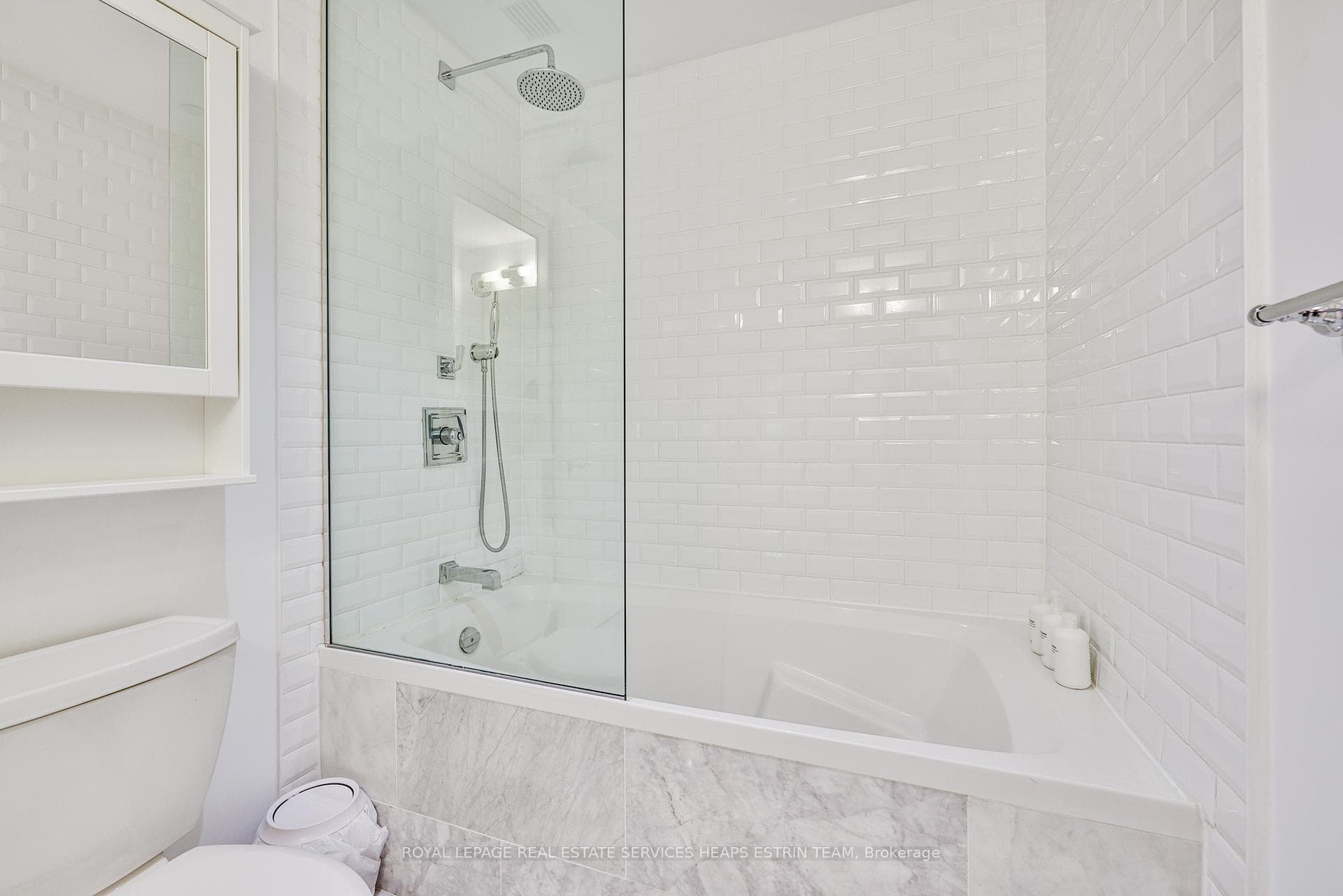 22 Leader Lane Unit 439 photo 9