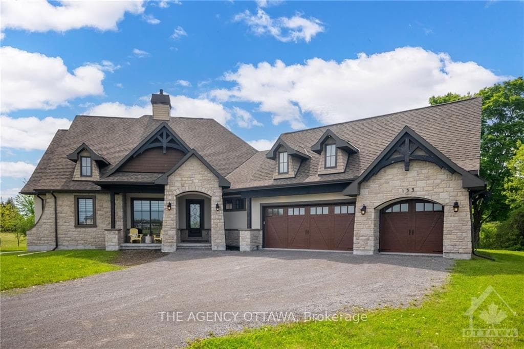 153 BARRDON Road photo 1