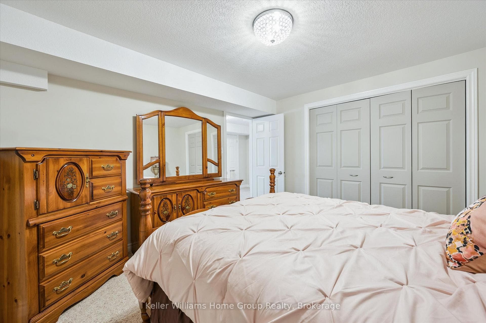 28 Harcourt Place photo 36