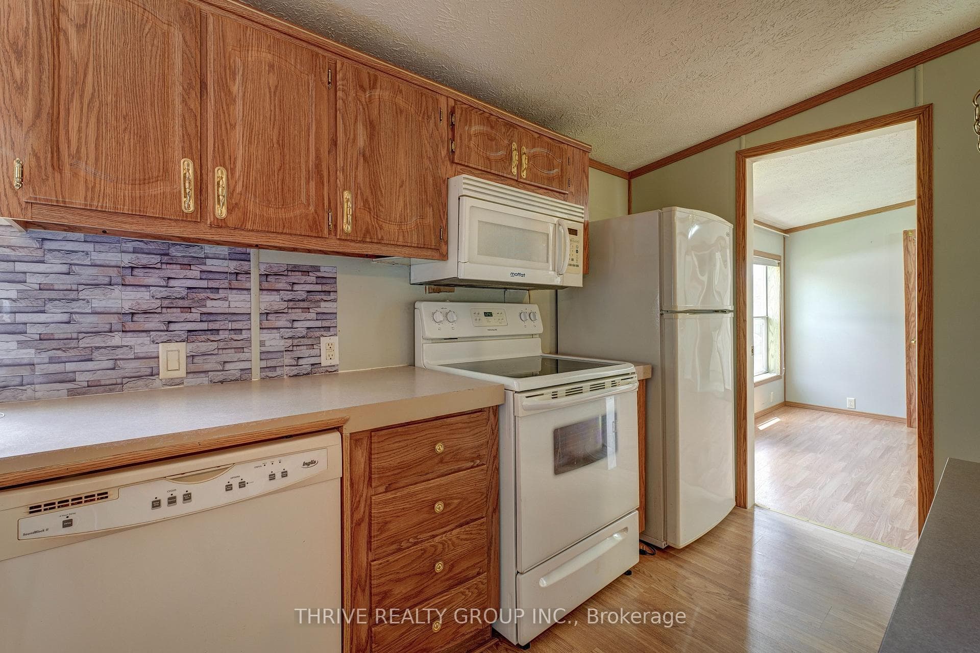 9385 Ipperwash Road Unit 7 photo 18