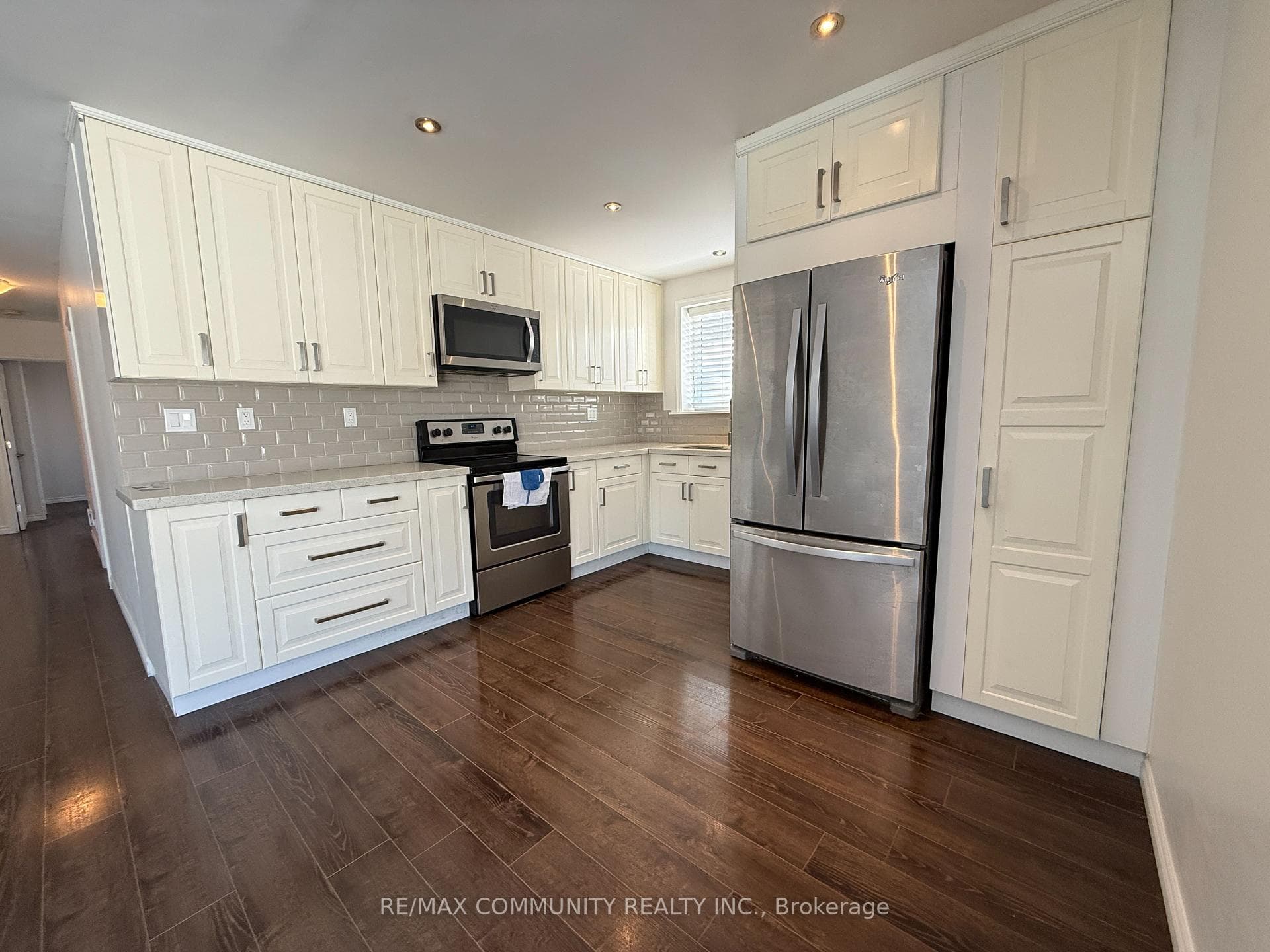 47 Davis Road Unit Main photo 7