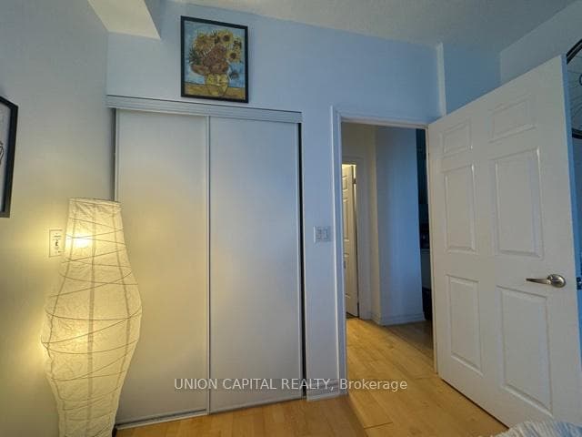 761 Bay Street Unit 3613 photo 8