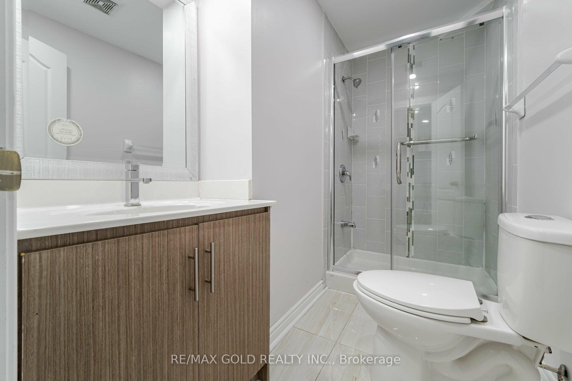 69 Softneedle Avenue photo 35