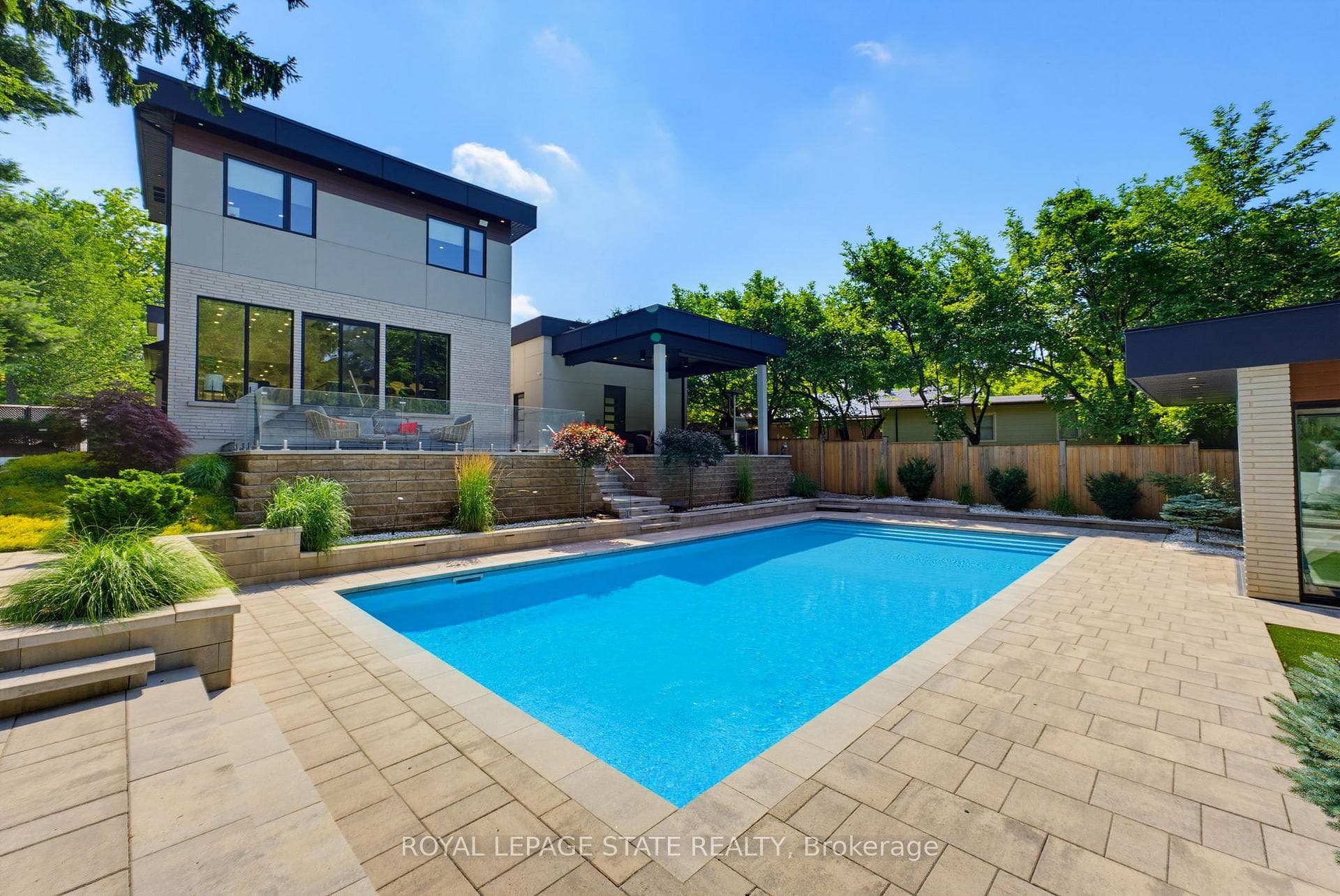 282 Robina Road photo 48