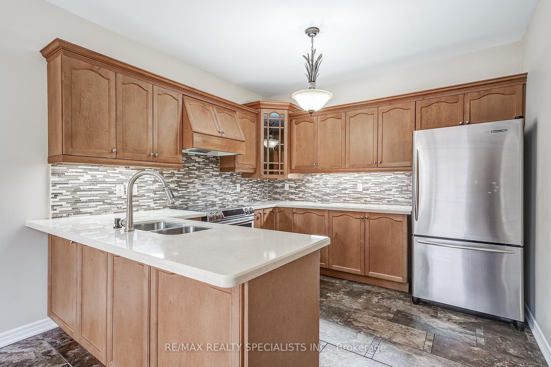 66 Gardiner Drive photo 12
