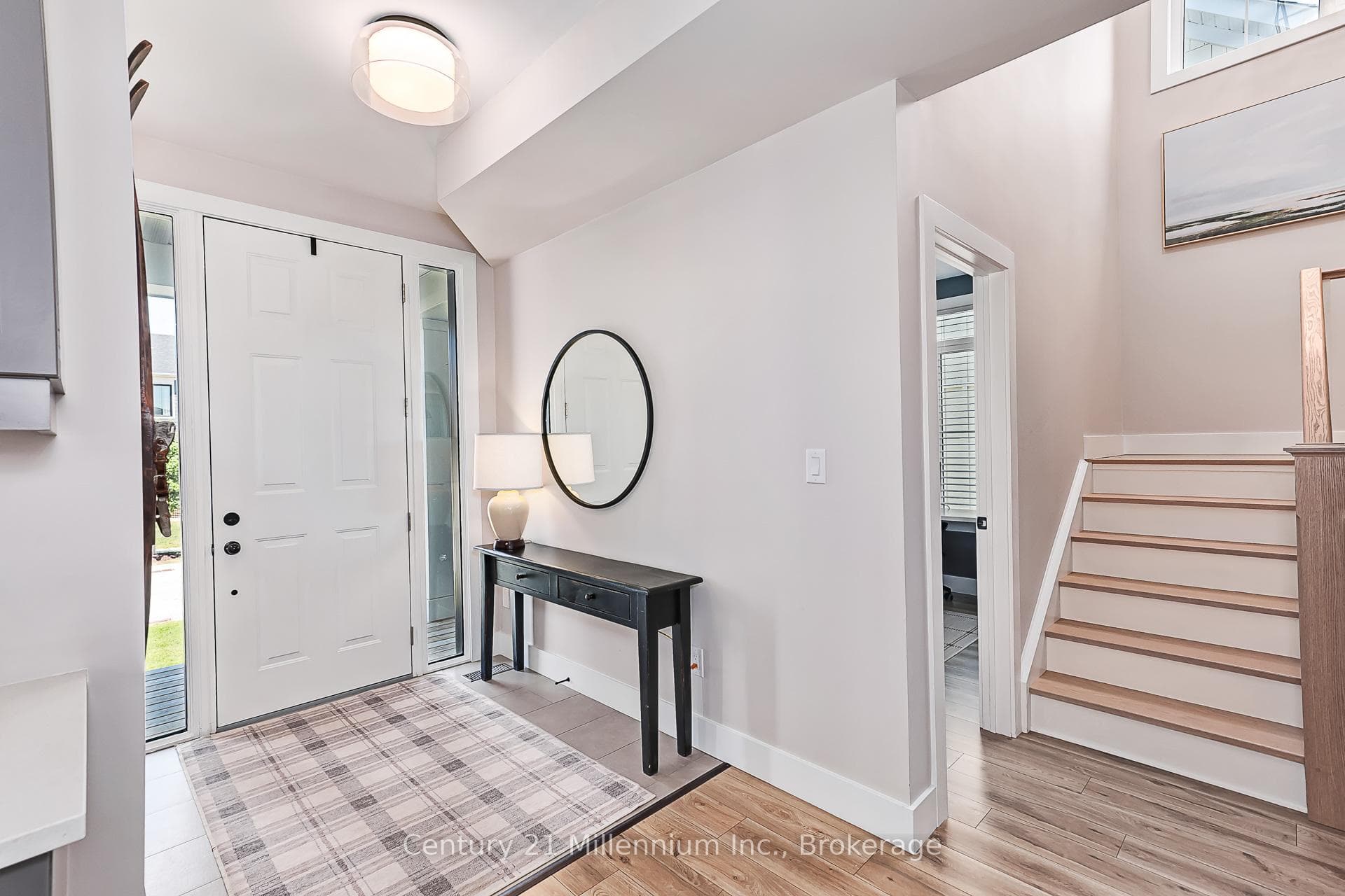 135 Sycamore Street photo 8
