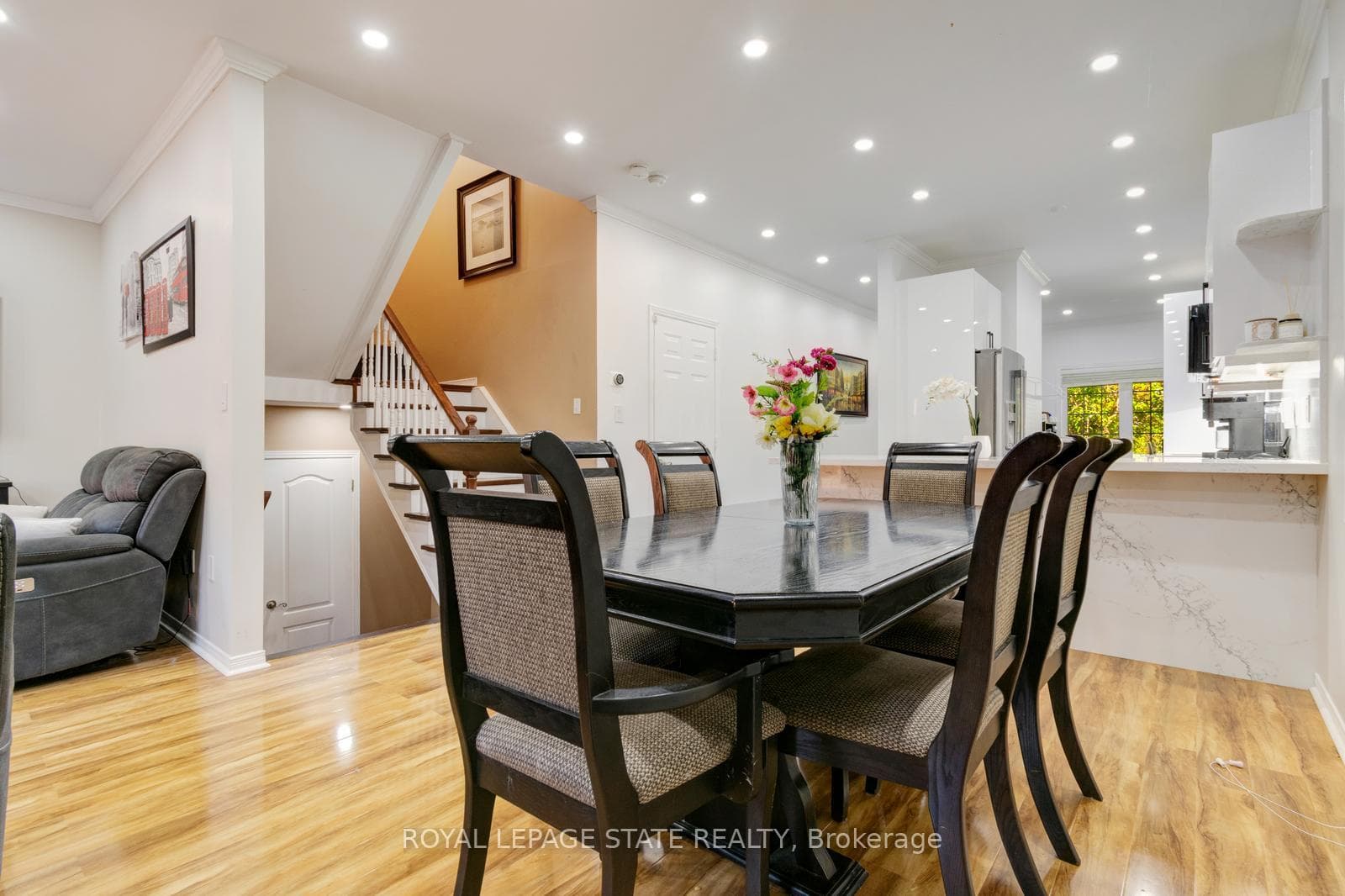 33 Panorama Way photo 13