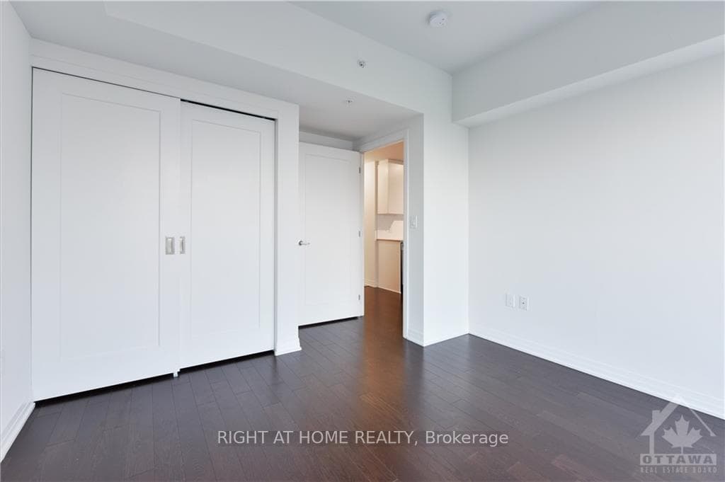 805 CARLING Avenue Unit 1308 photo 15