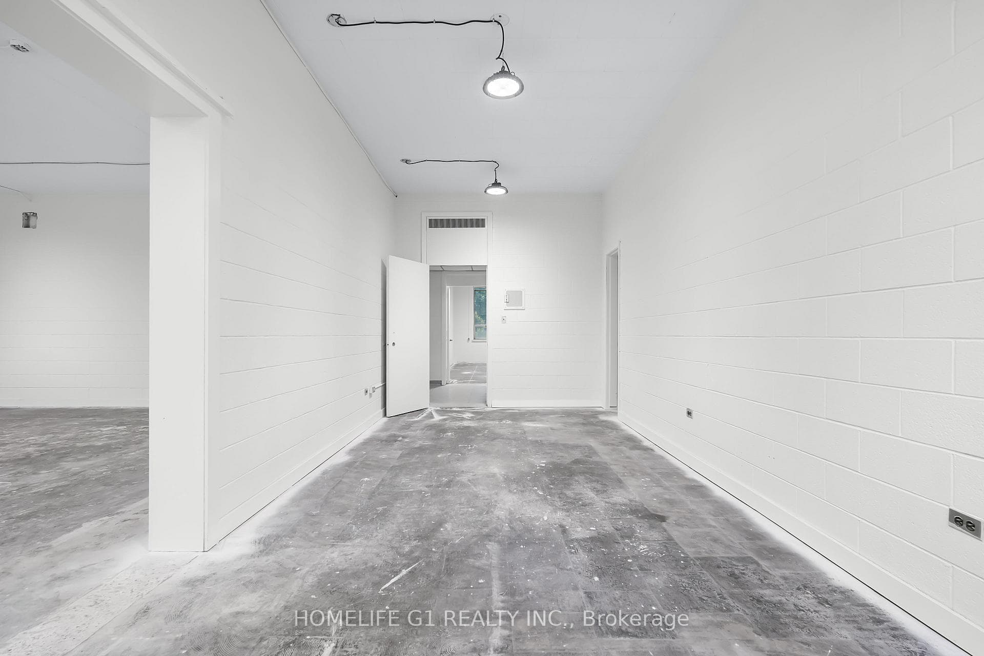 337 Gage Avenue photo 36